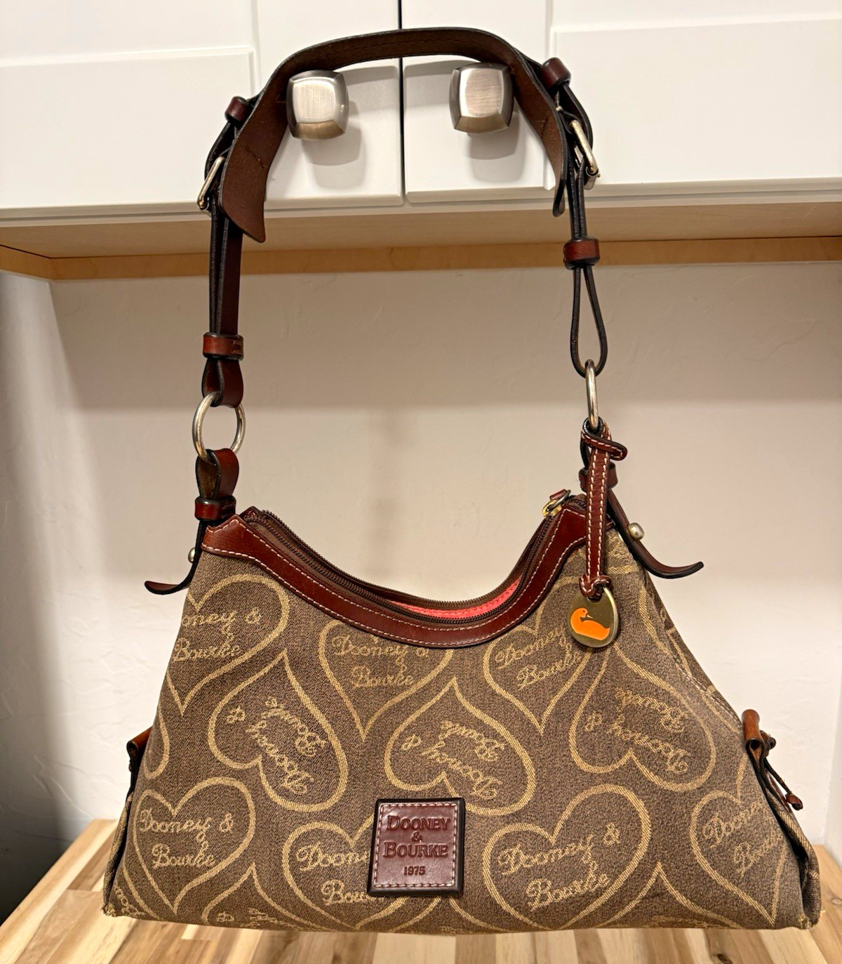 Dooney & Bourke Brown Tan Heart Print Shoulder Bag Silver Zip Red Lining Charm
