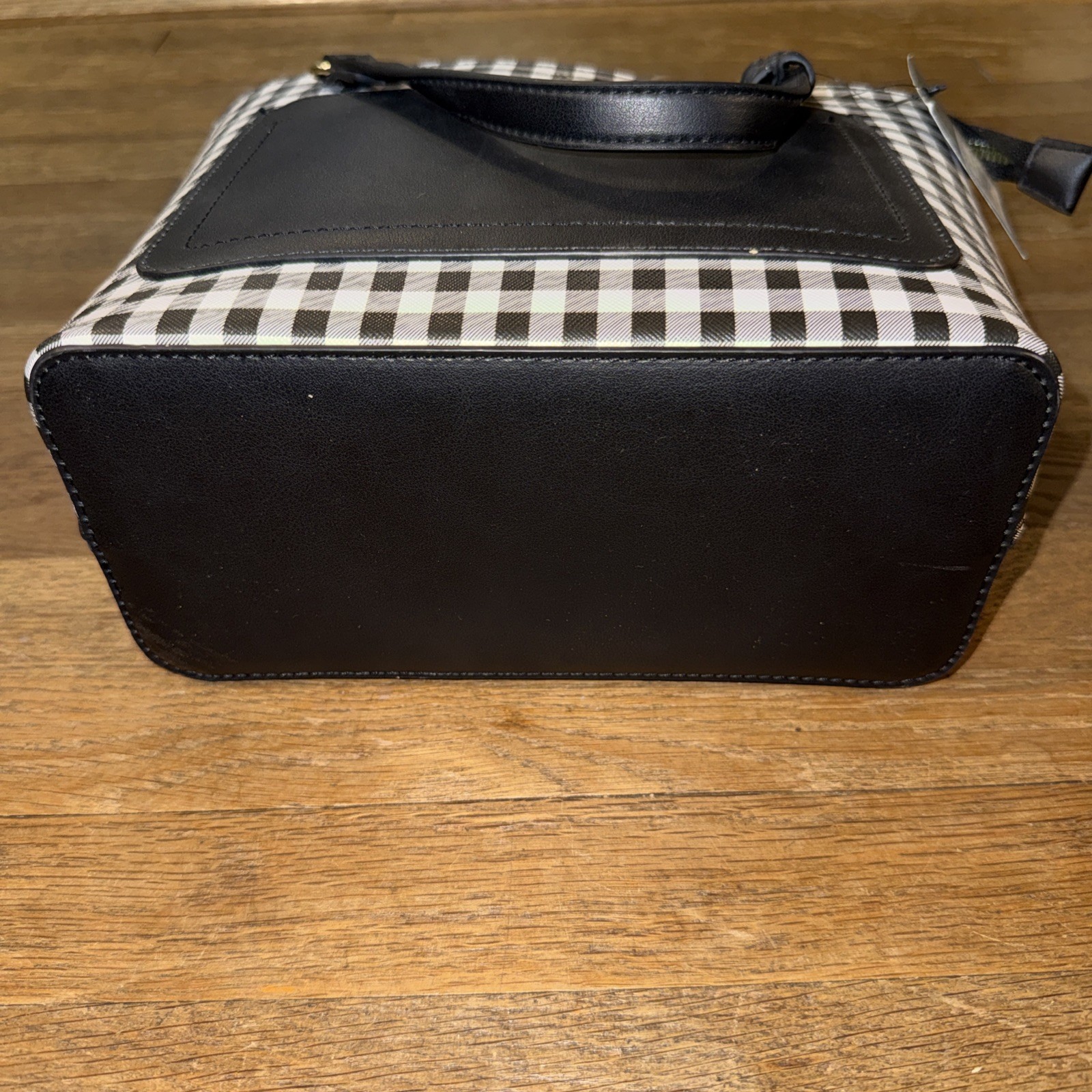 Nanette Lepore Women Hand Bag Vegan Leather Bonus Pouch Not Included Black New