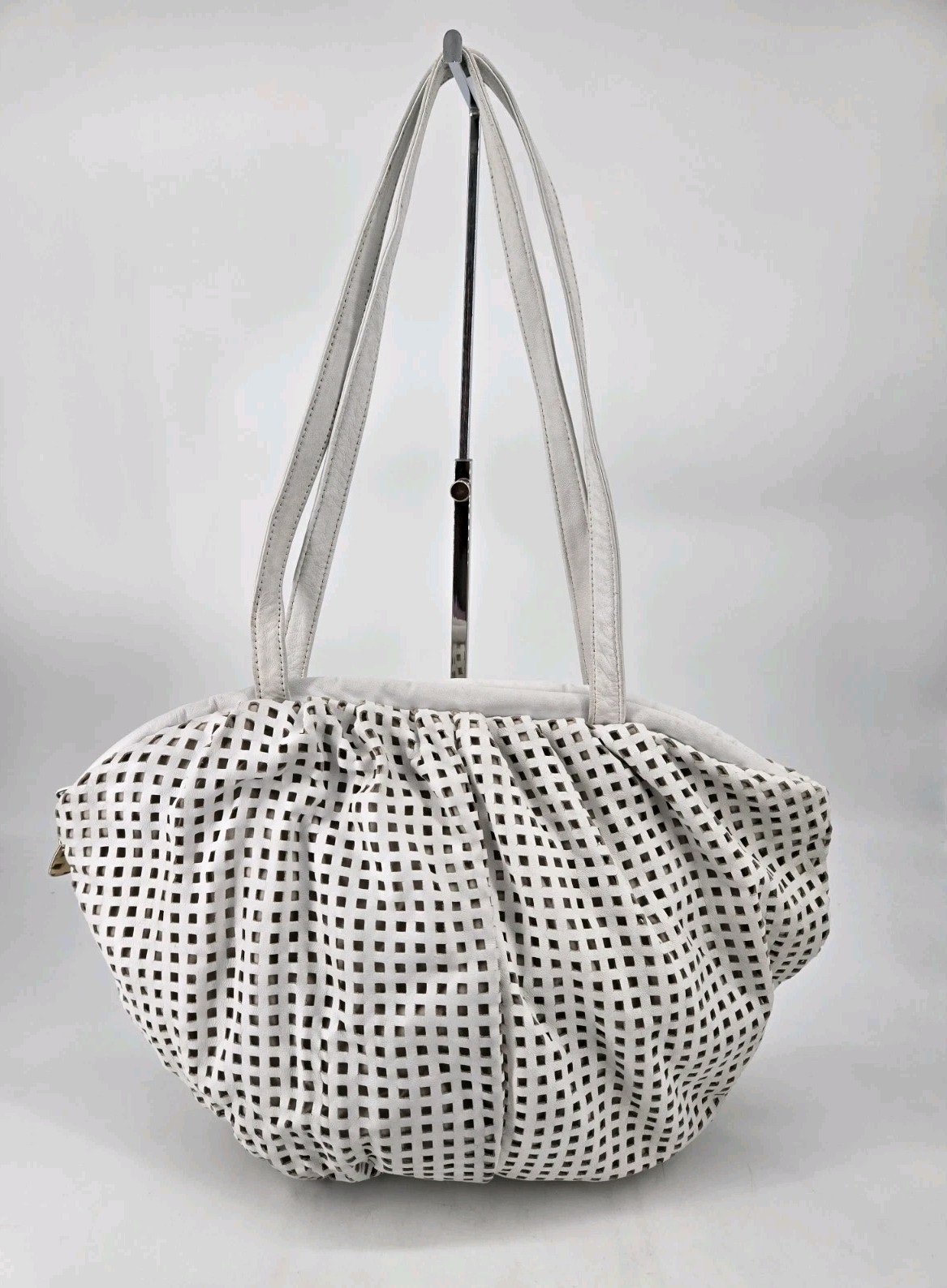 Awesome 80s Brio Perforated Leather Off White Shoulder Bag Purse