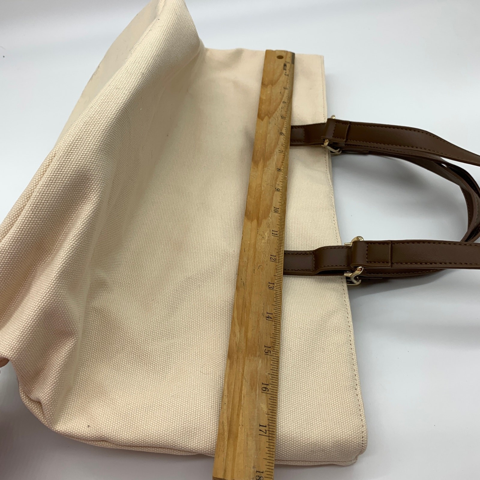 Isaac Mizrahi Live Womens Handbag Bridgehampton Tote Bag Cream Color