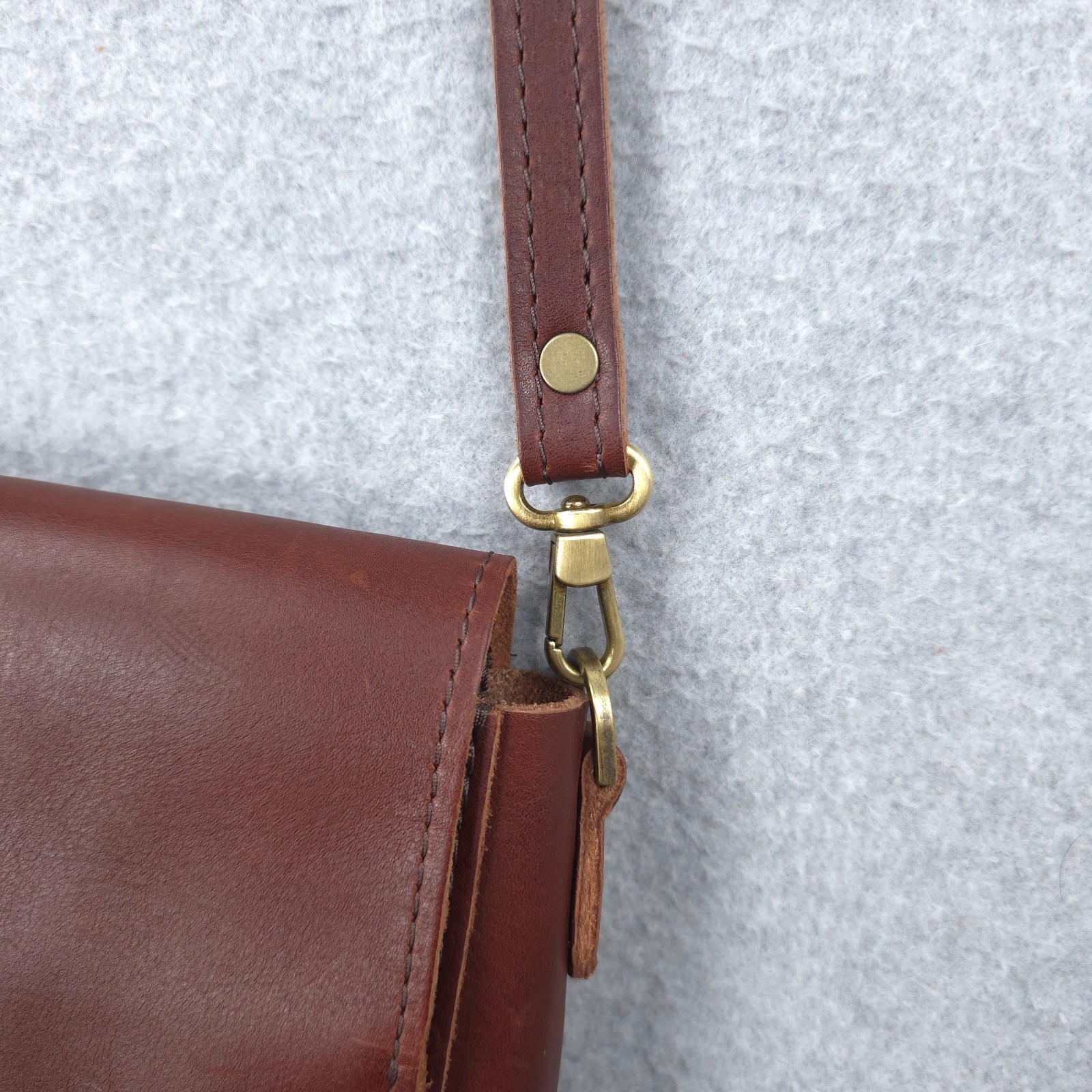 Portland Leather Goods Bag Crossbody Brown Metro Medium Size Full Grain