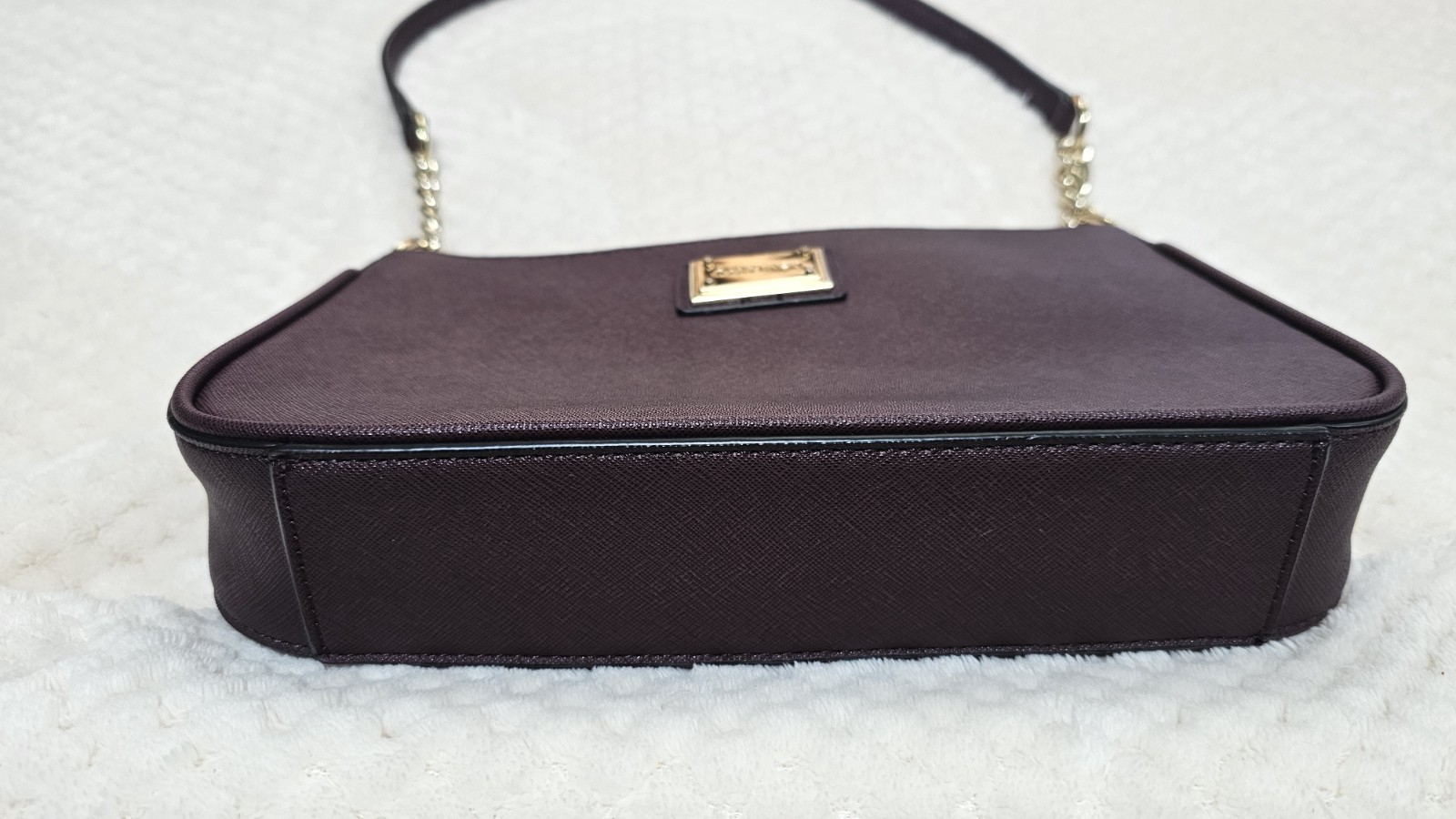 Calvin Klein Purple Small Shoulder Bag Saffiano Finish Gold Chain Strap Zip