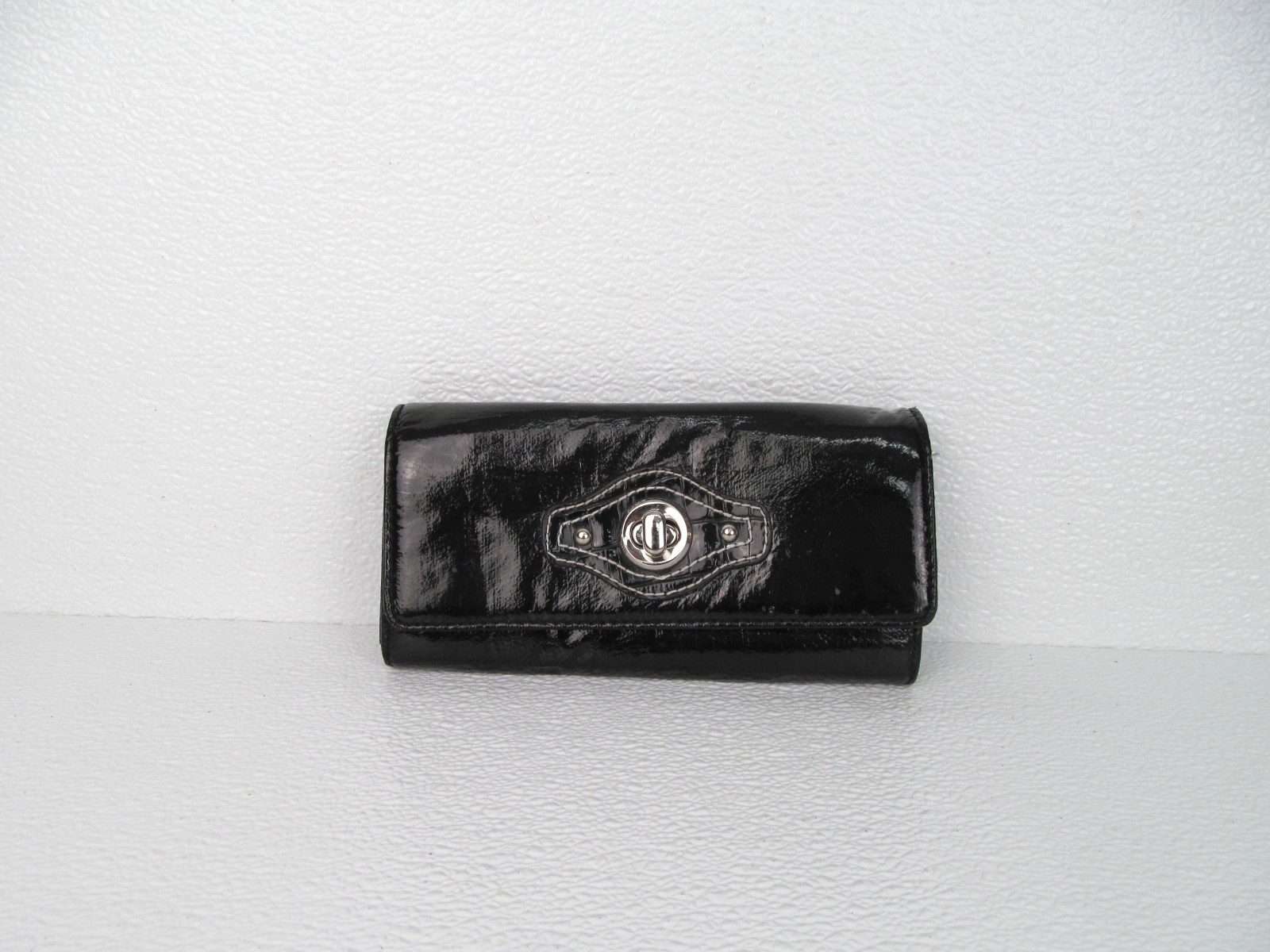 United Colors of Benetton Wallet Black Faux Patent Leather