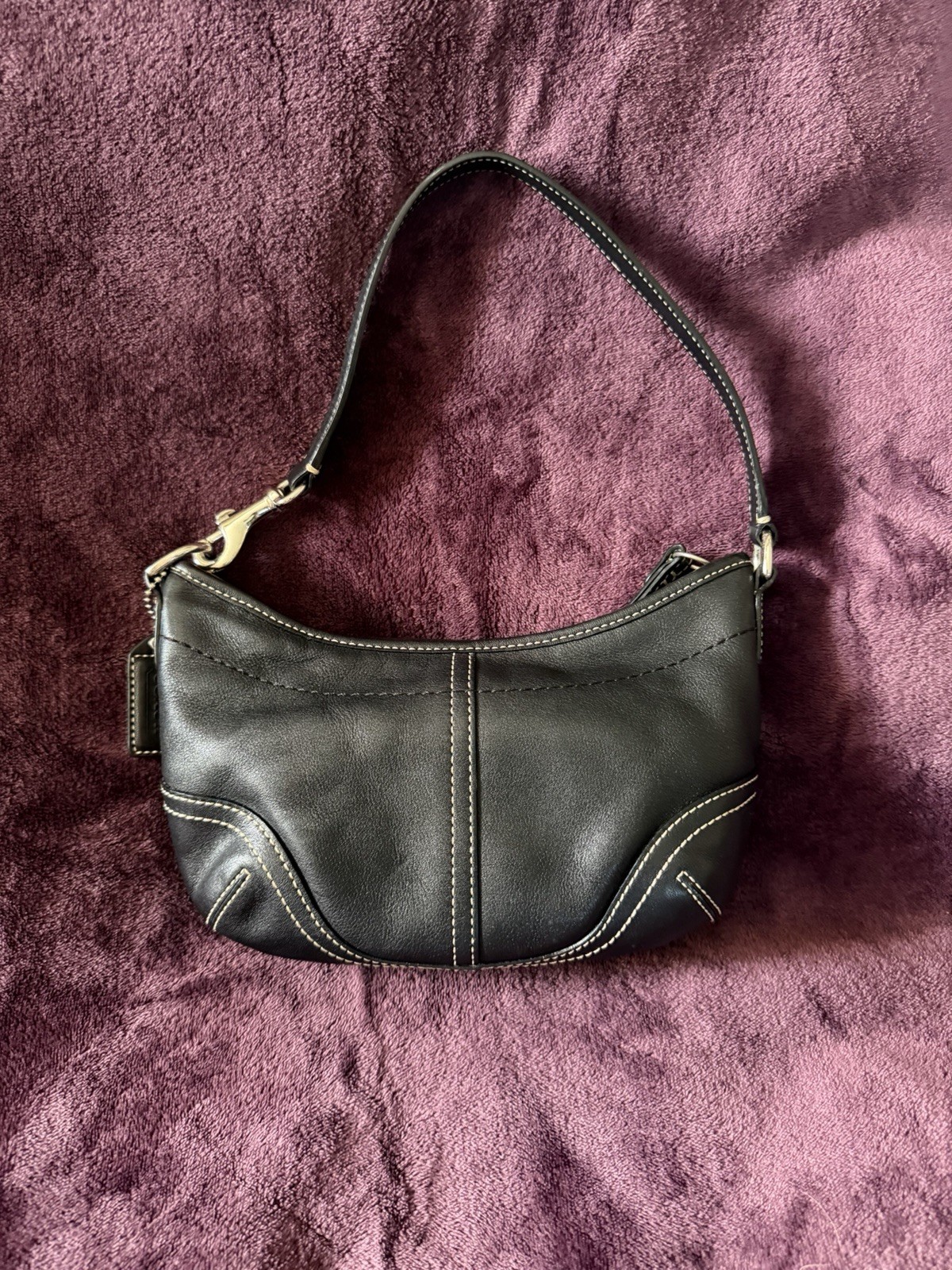 Coach Vintage Soho Black Leather Hobo Shoulder Bag