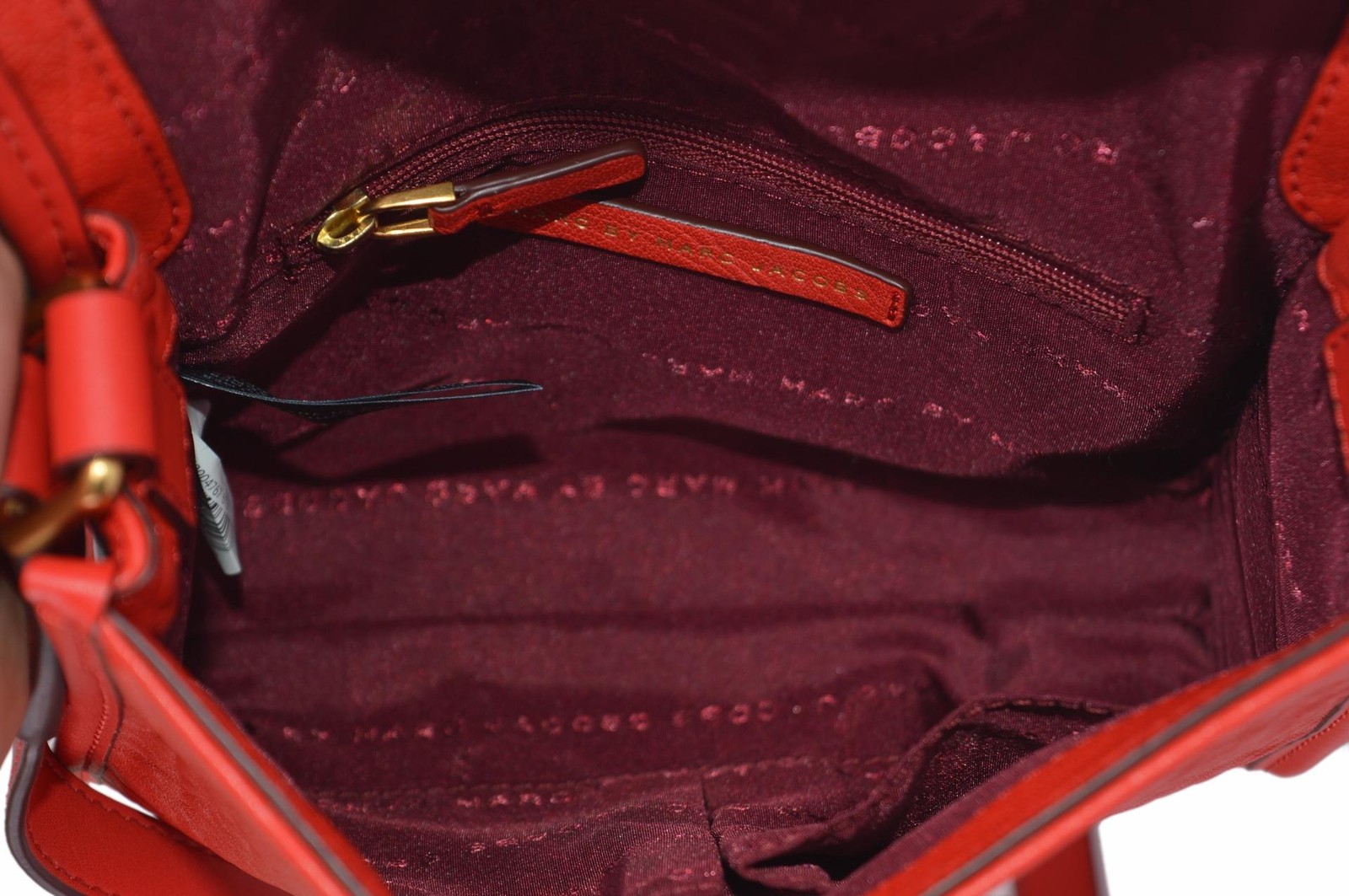 NEW Marc By Marc Jacobs M0004767 Flipping Out RED Leather Crossbody Purse Bag