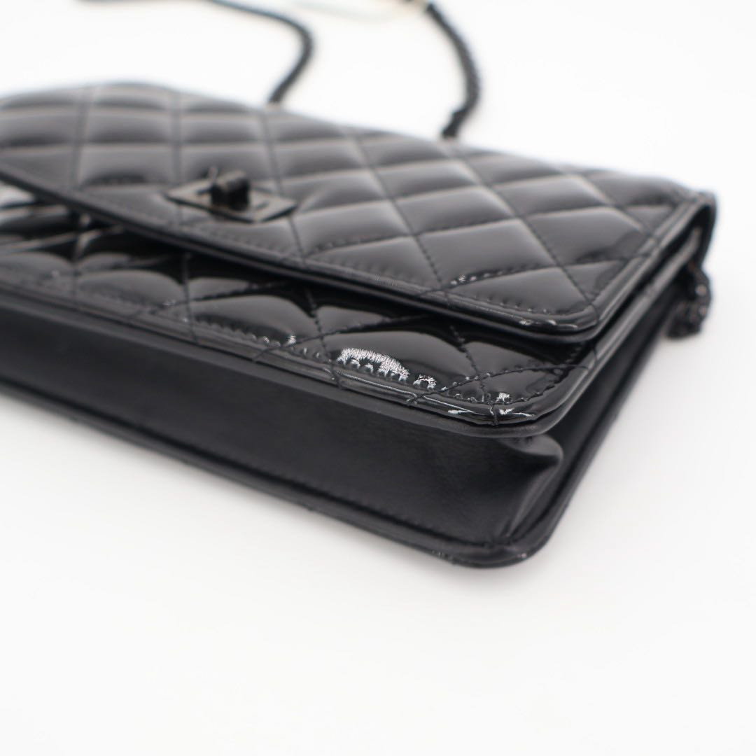 Authentic CHANEL 2.55 Matelasse Patent Leather Chain Wallet