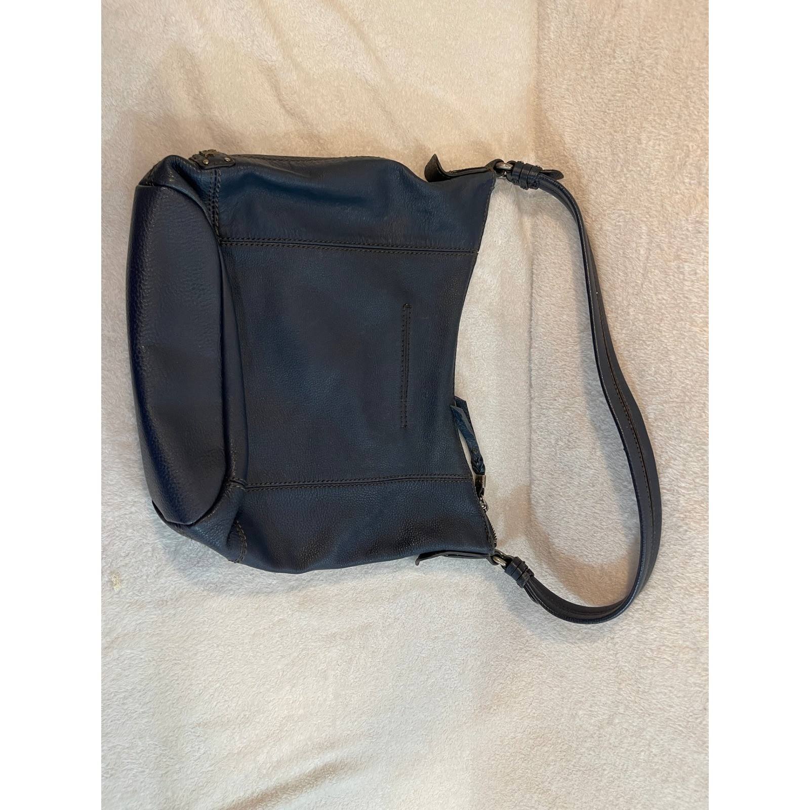 The Sak Navy Blue Pebbled Leather Hobo Shoulder Bag Zipper Pockets Classic