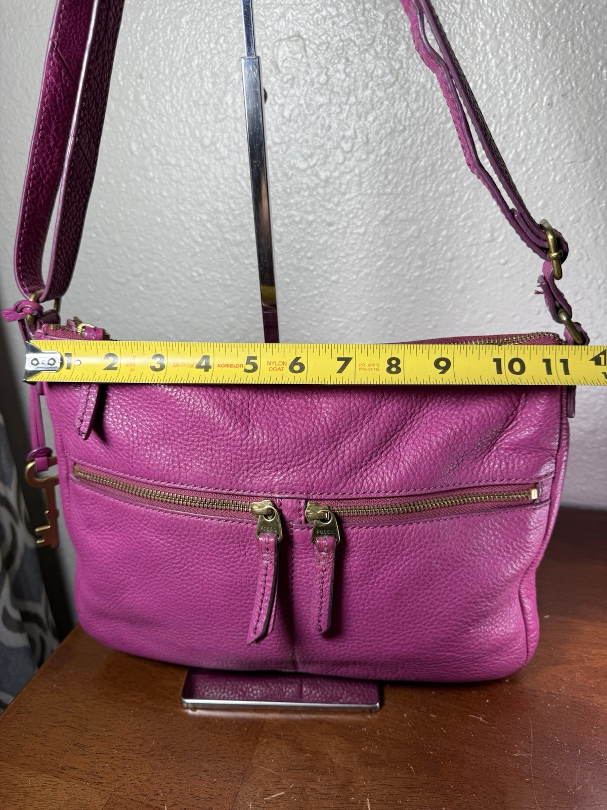 Fossil Erin Fuchisa Pink Pebbled Leather Crossbody Purse Bag Double Pocket Front
