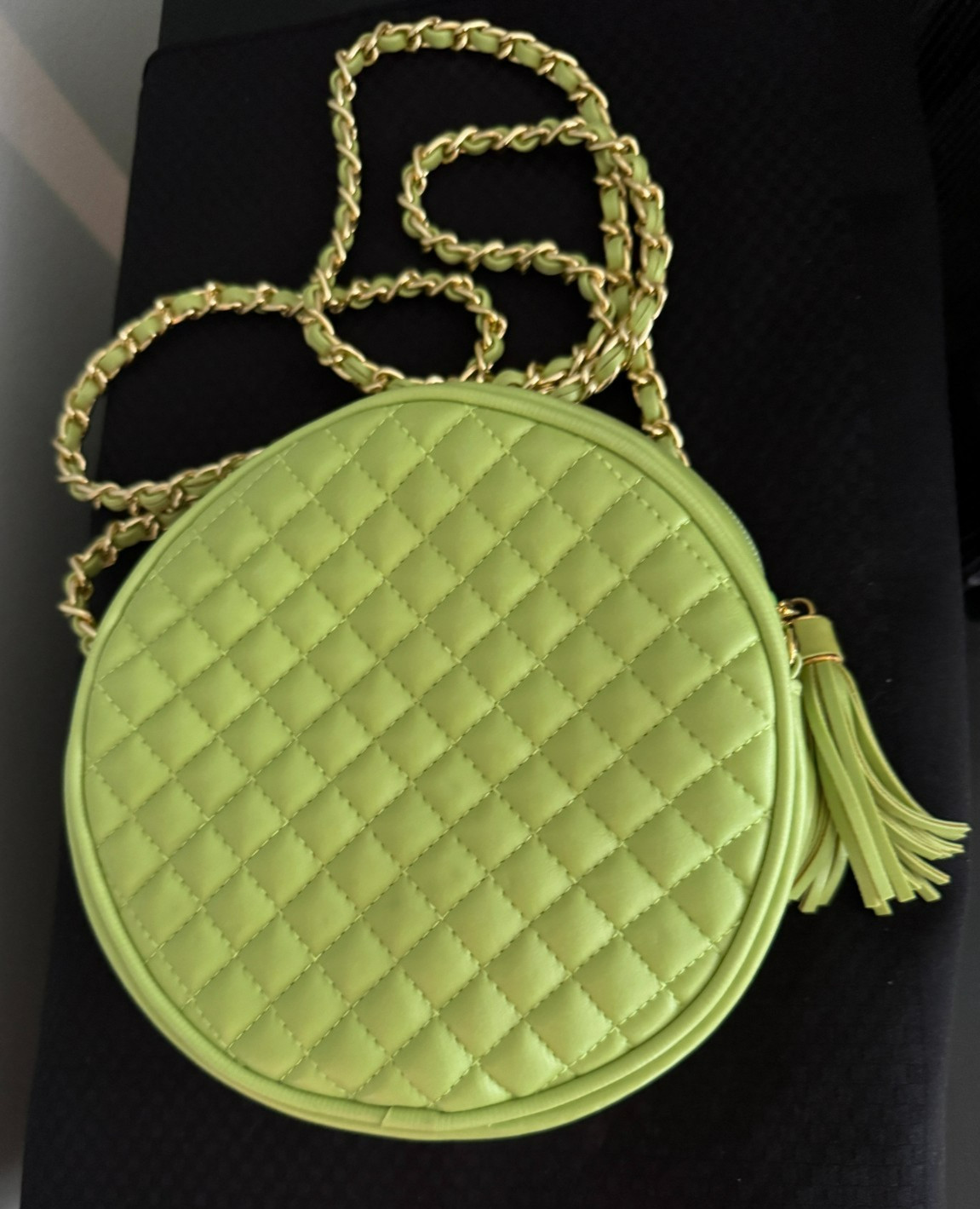 Vintage Amanda Smith Quilted 7.25″ Round Apple Green Crossbody Shoulder Purse
