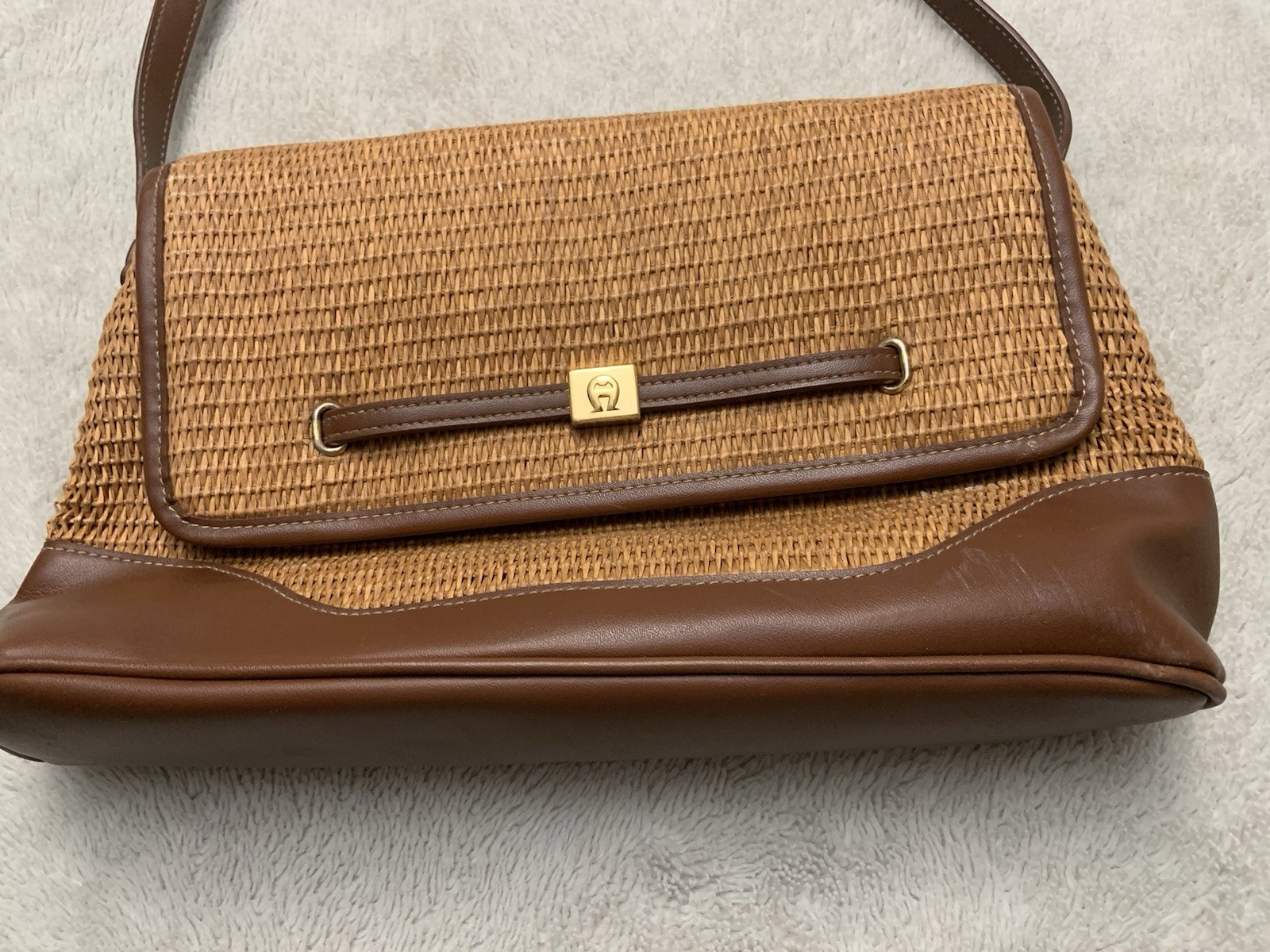 Etienne Aigner Shoulder Bag Handbag Tan Leather & Straw M 13”x8”