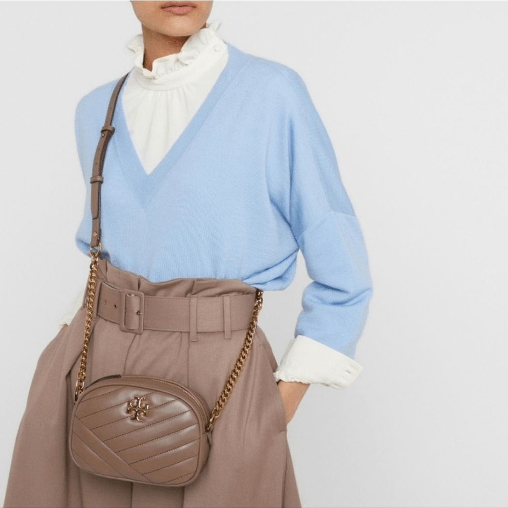 NEW! Tory Burch Kira Quilted Camera Crossbody Bag In Classic Taupe