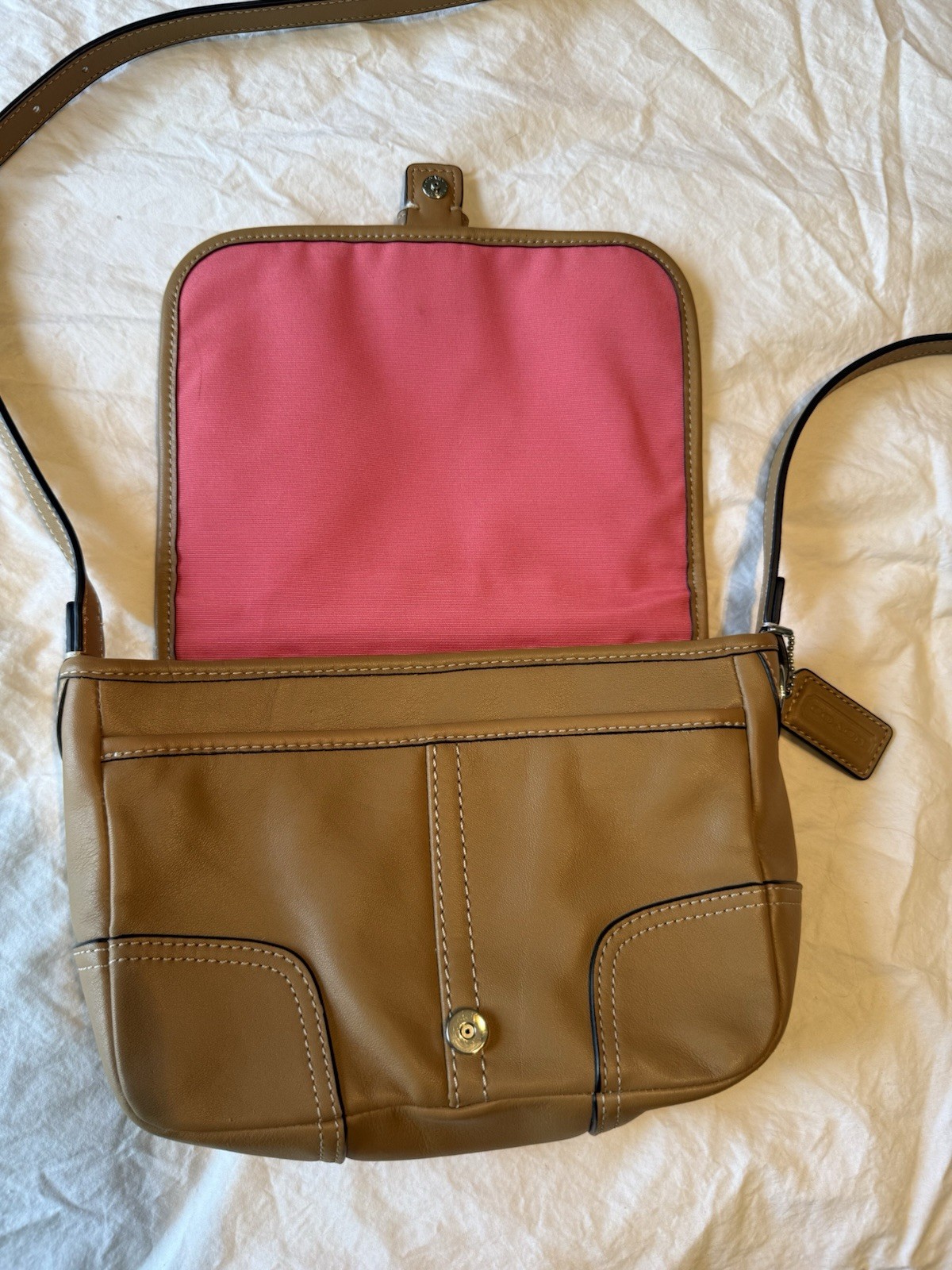 Coach Camel Tan Crossbody Bag Buckle Flap Magnetic Closure Pink Lining
