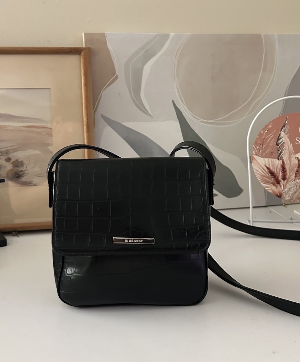 Nine West Black Croc Embossed Crossbody Bag Magnetic Closure