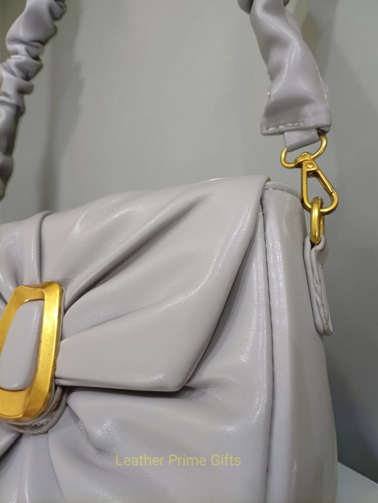 Handbag Leather Purse Tote bag Women Shoulder Bag Minimal Design Top Handle Bag