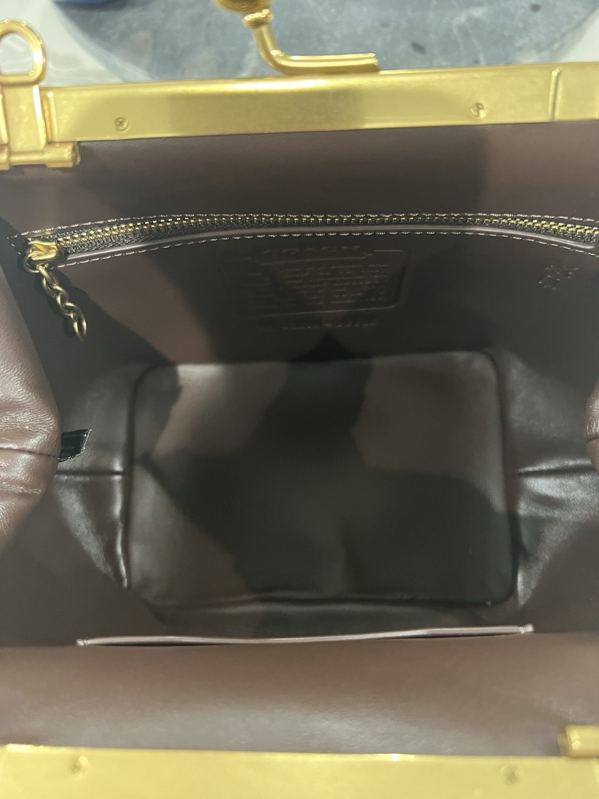 Coach 1941 Brown Kiss Lock Clutch, Gold Hardware, Detachable Strap, Pockets