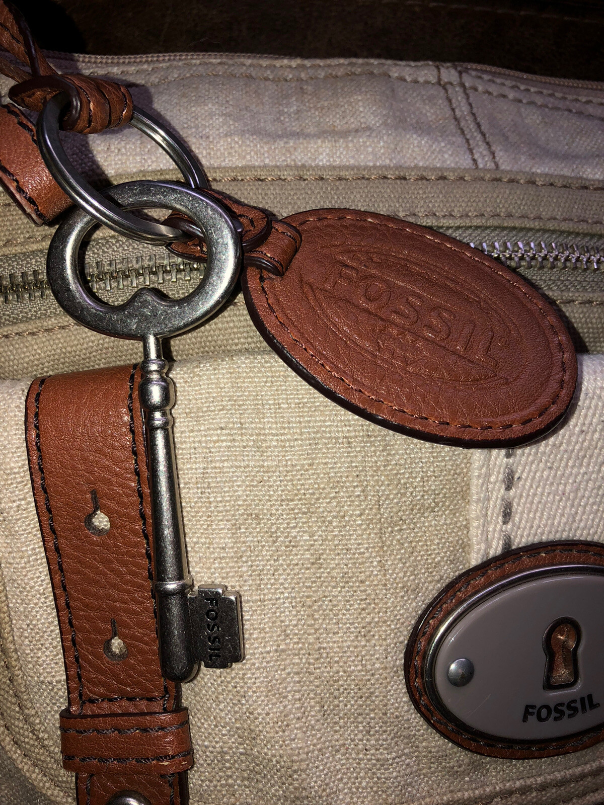Fossil Oatmeal Linen Canvas Crossbody Bag Purse Key