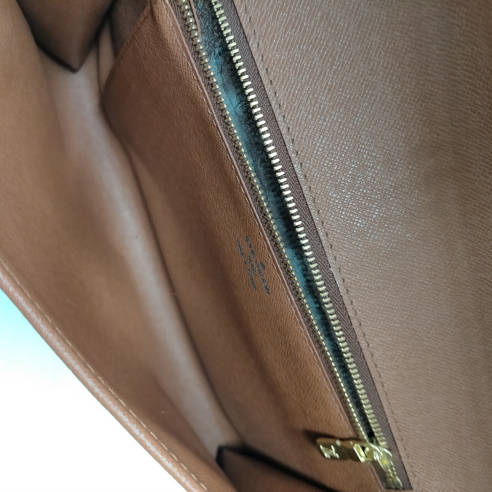 Louis Vuitton LV Shoulder Bag M51797 Bordeaux 27 Brown Monogram 2338346