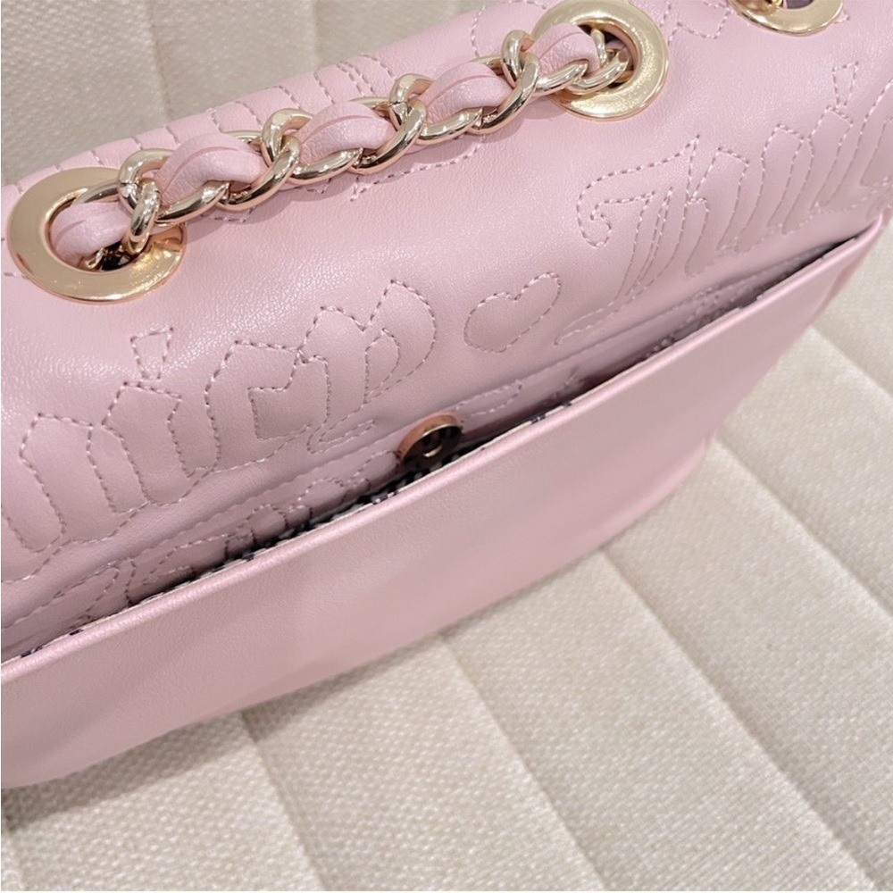 NEW Juicy Couture Pink Embossed Logo Heart Crossbody Bag Gold Hardware NWT