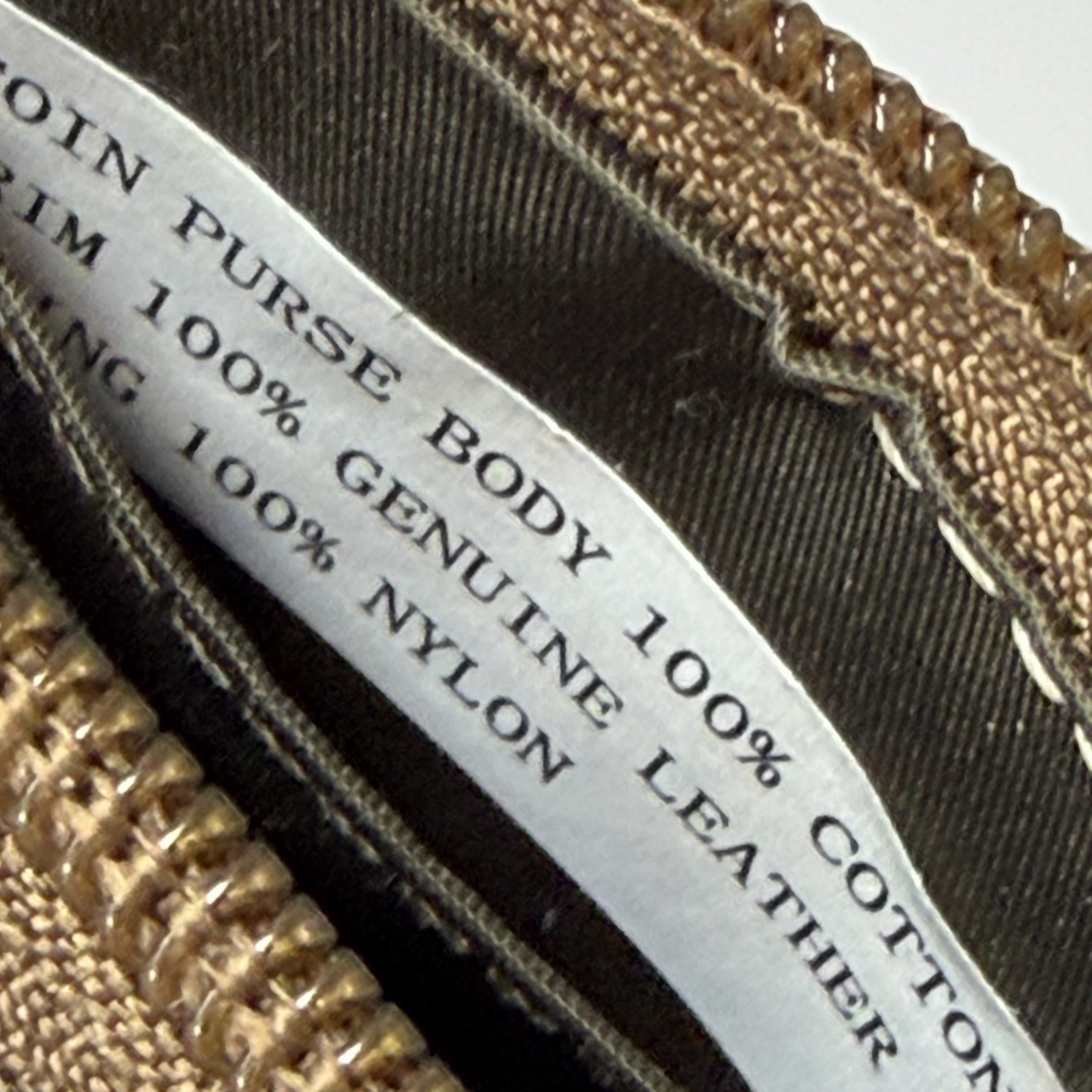 Dooney & Bourke Donegal Canvas Crest D&B Logo Vintage Zippered Coin Purse New