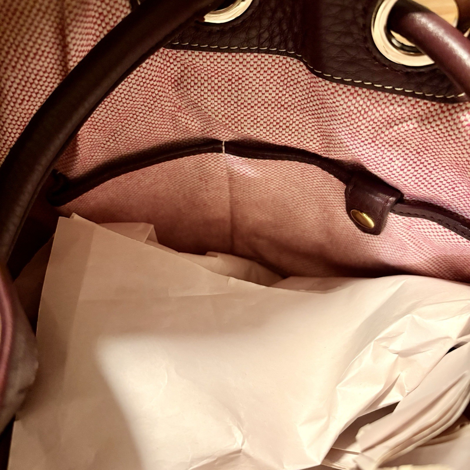 NWT Dooney & Bourke Handle Grommet Drawstring Bag Grape Purple Leather 2P770 GP