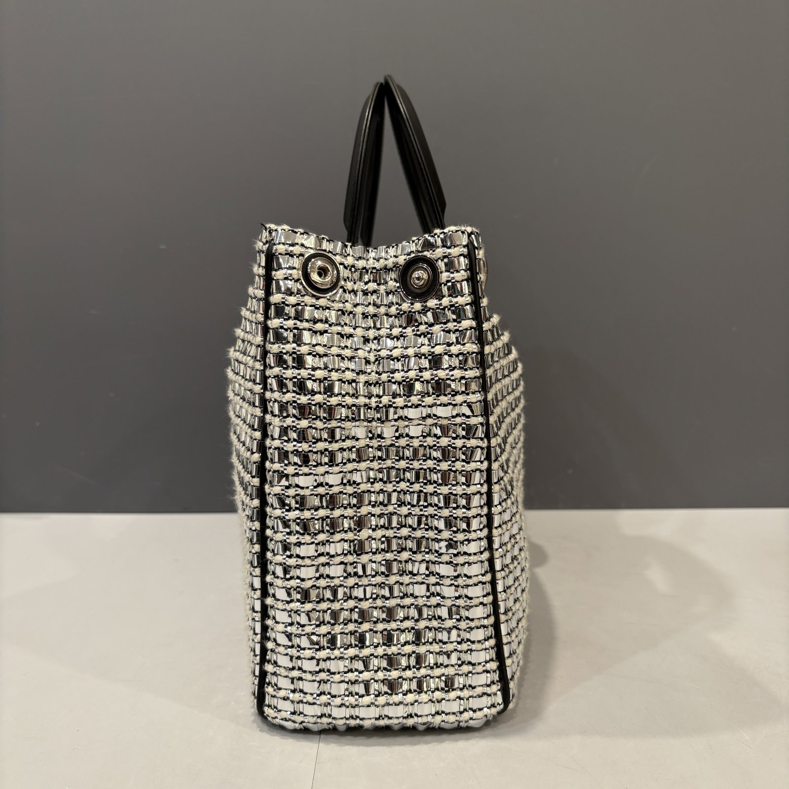 Dior Medium Diorissimo Tote White Pink Red Silver Black Lambskin (qp041826a2)