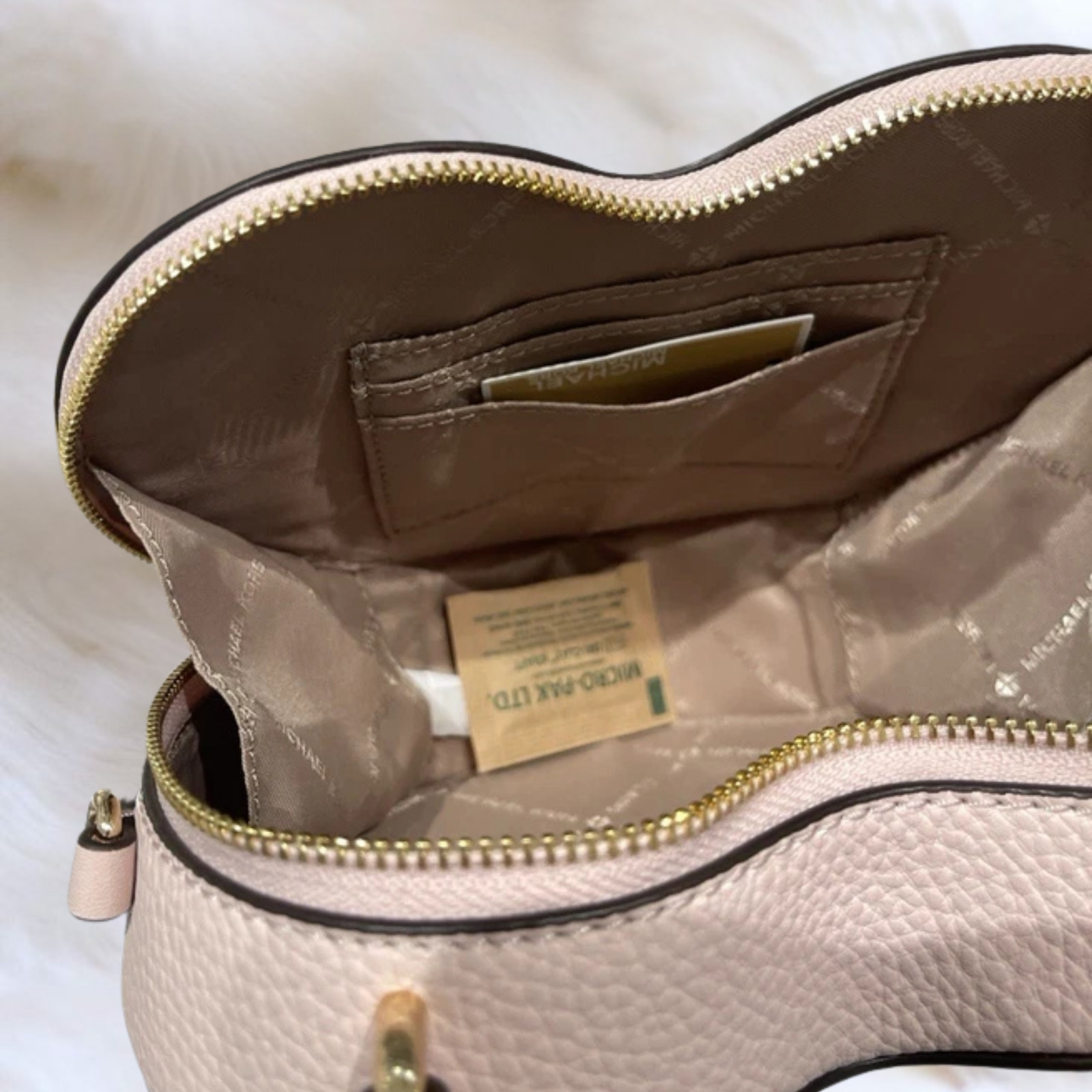 Michael Kors Jet Set Women Small PVC Heart Crossbody Purse Bag Variation