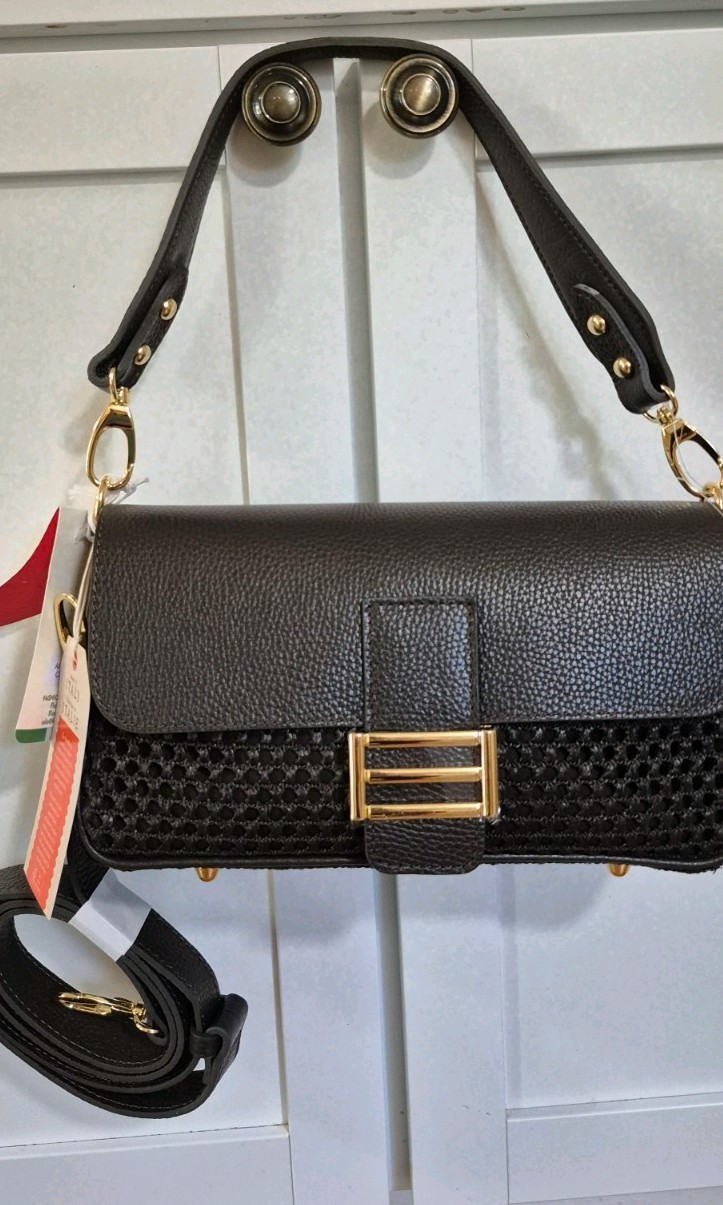 Divina Firenze Brown Shoulder Bag Gold Hardware Magnetic Closure Buckle Strap