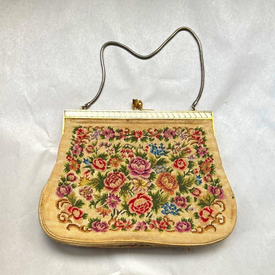 Floral Embroidered Tapestry Clutch Beige Multicolor Kiss Lock Gold Chain Strap