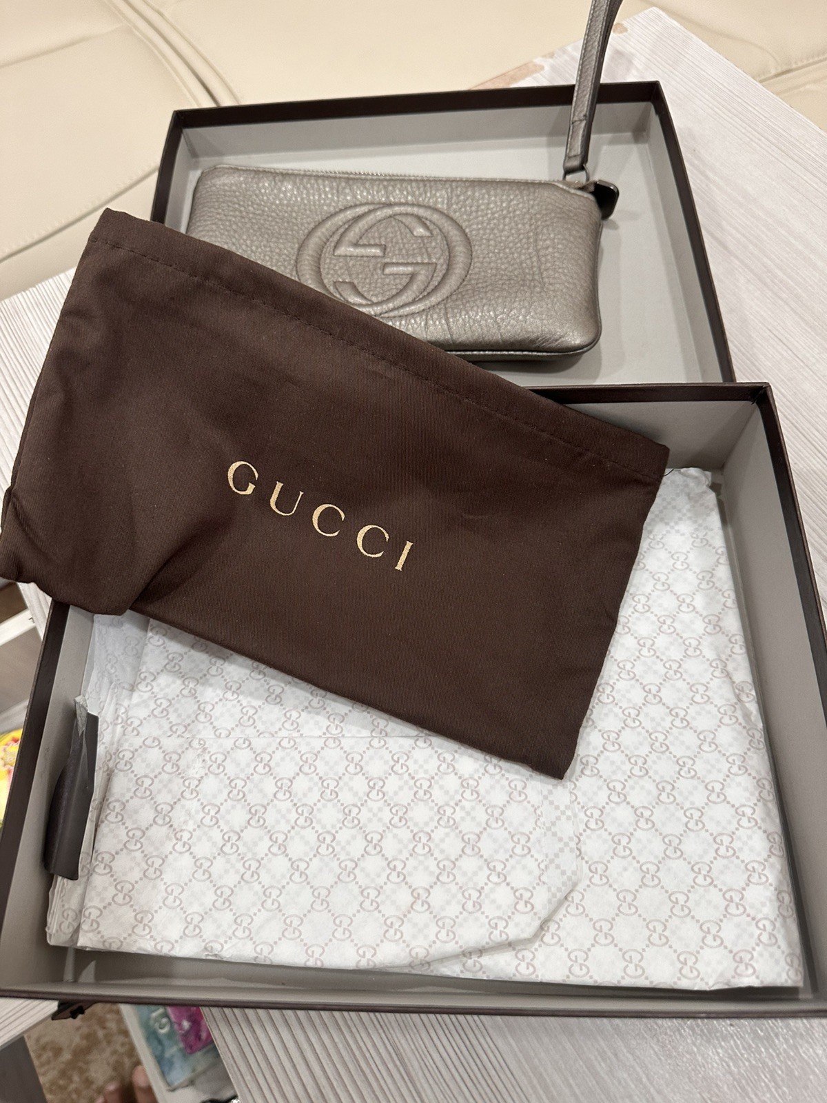Gucci Soho Metallic Leather Wristlet Clutch AUTHENTIC NEW 😍🔥