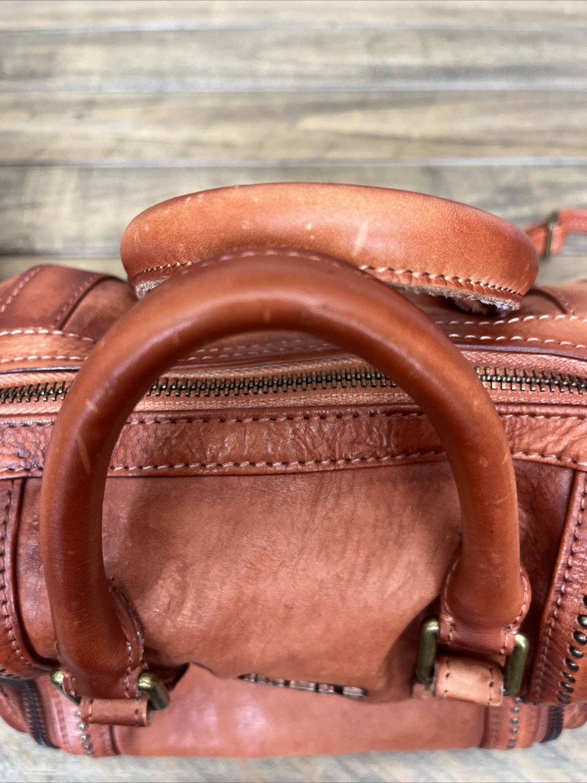 Old Trend Mini Trunk Crossbody Leather Bag