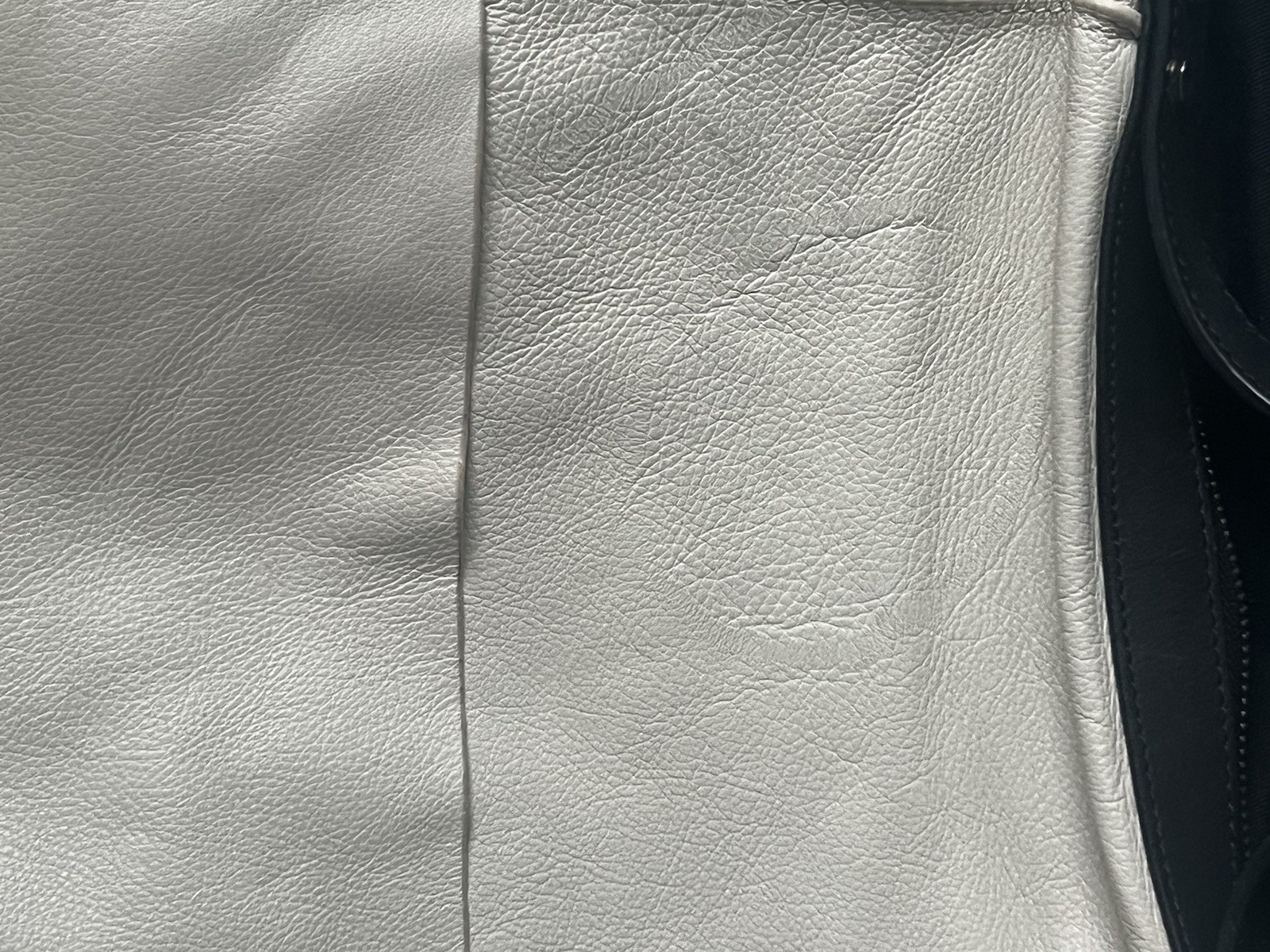L.A.M.B. Women’s White/Black Solid Shoulder Bag Black Strap Zip Inner Pockets