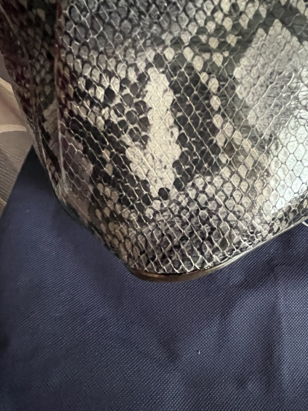 Dooney and Bourke Barlow Satchel