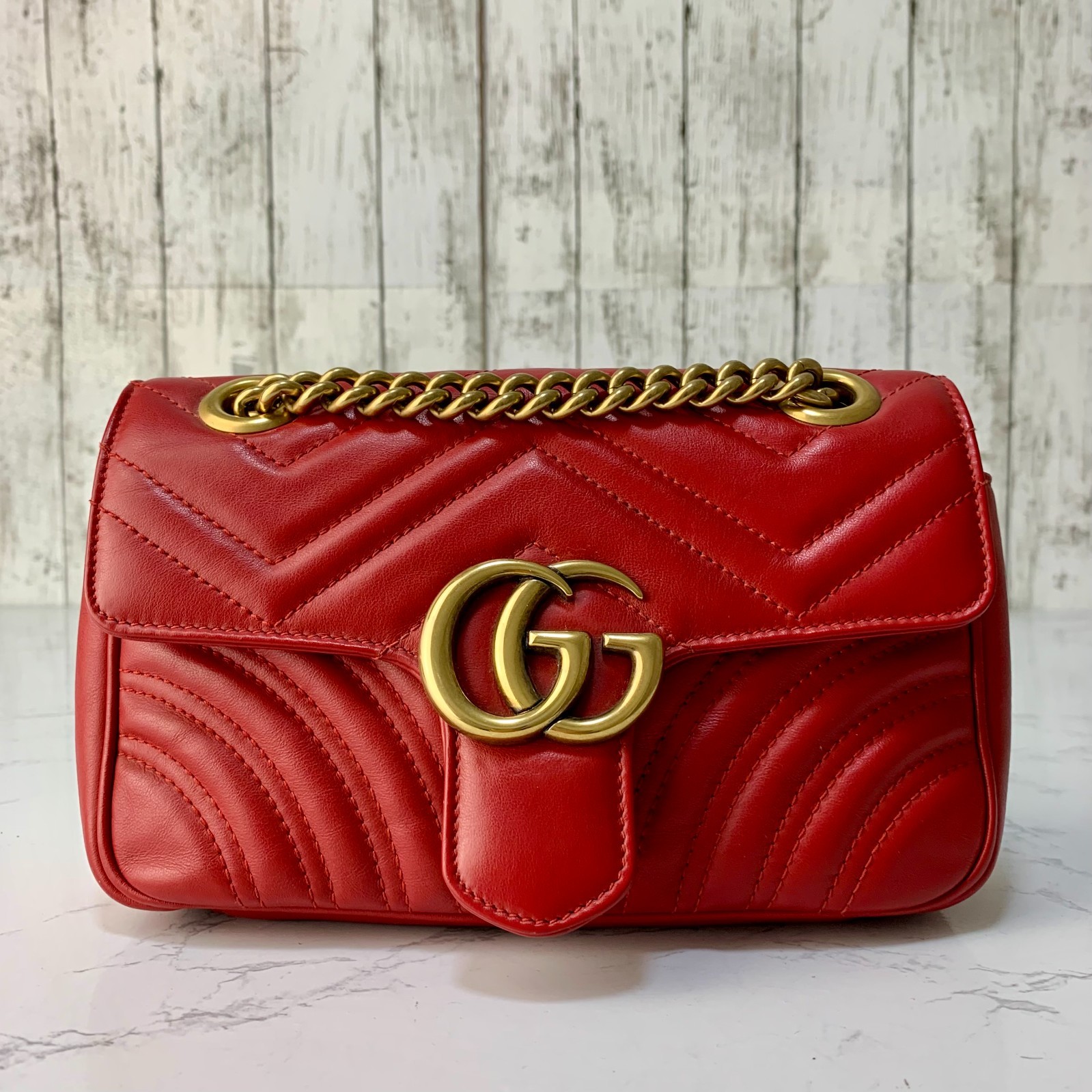 GUCCI GG Marmont Quilting Small Crossbody Shoulder Bag Red Auth【Condition:S】
