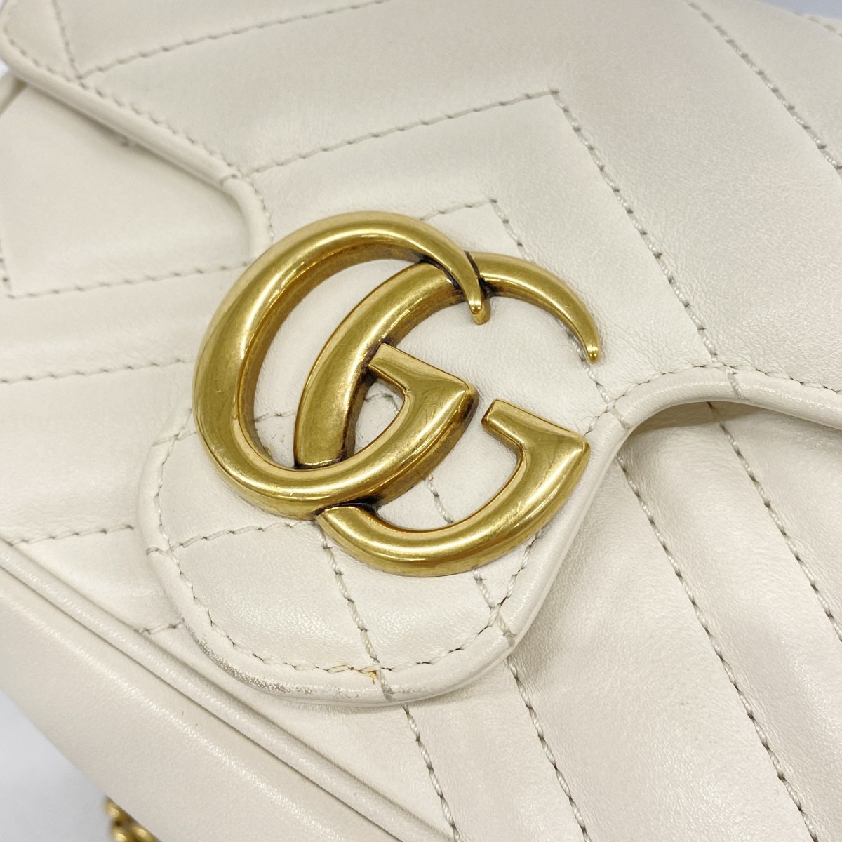 Auth [6fe6739-k] GUCCI Shoulder Bag GG Marmont 476433 Leather White Gold met…