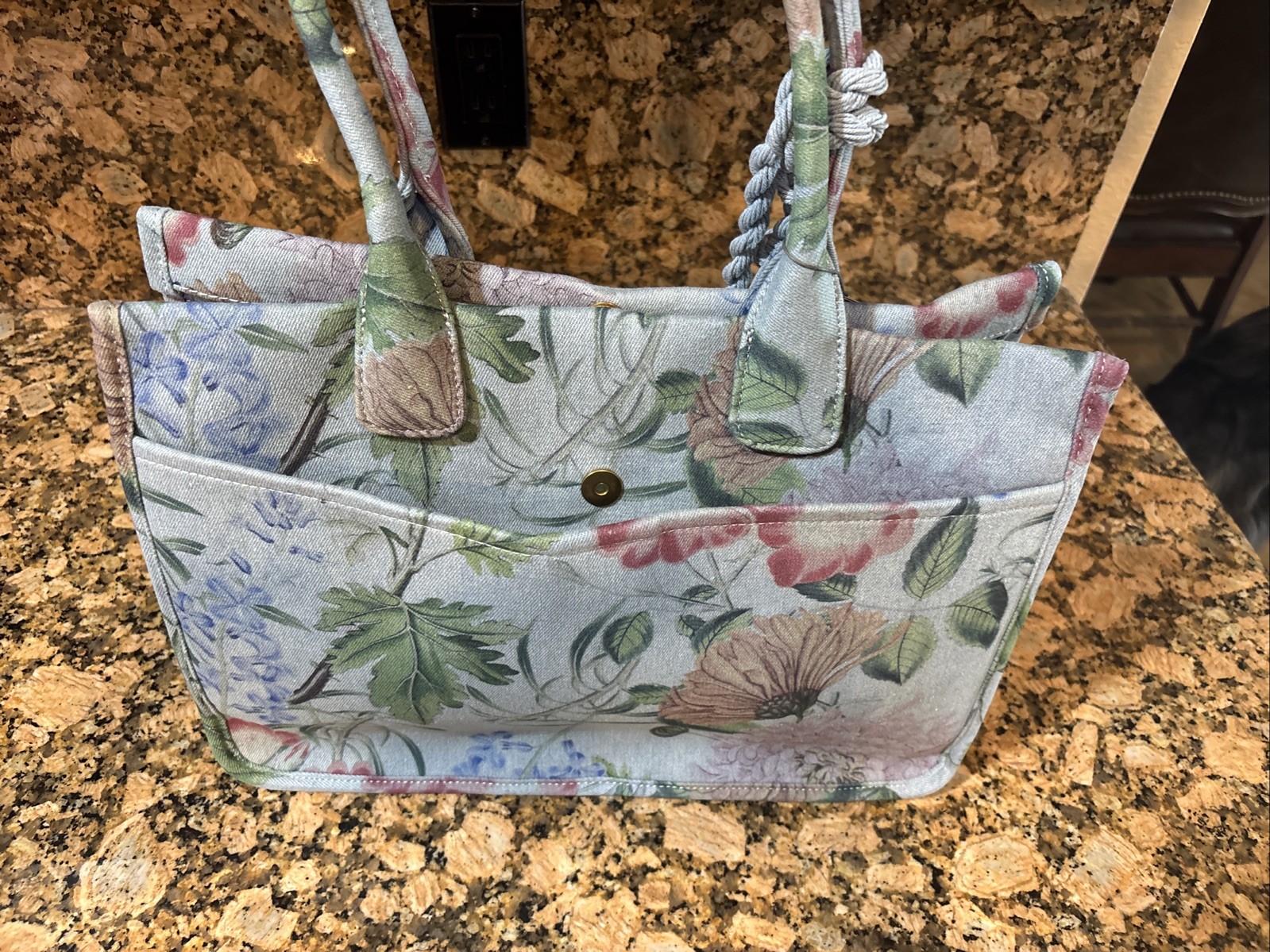 NEW Vince Camuto Extra Large Blue Floral Denim Double Handle Canvas Orla Tote