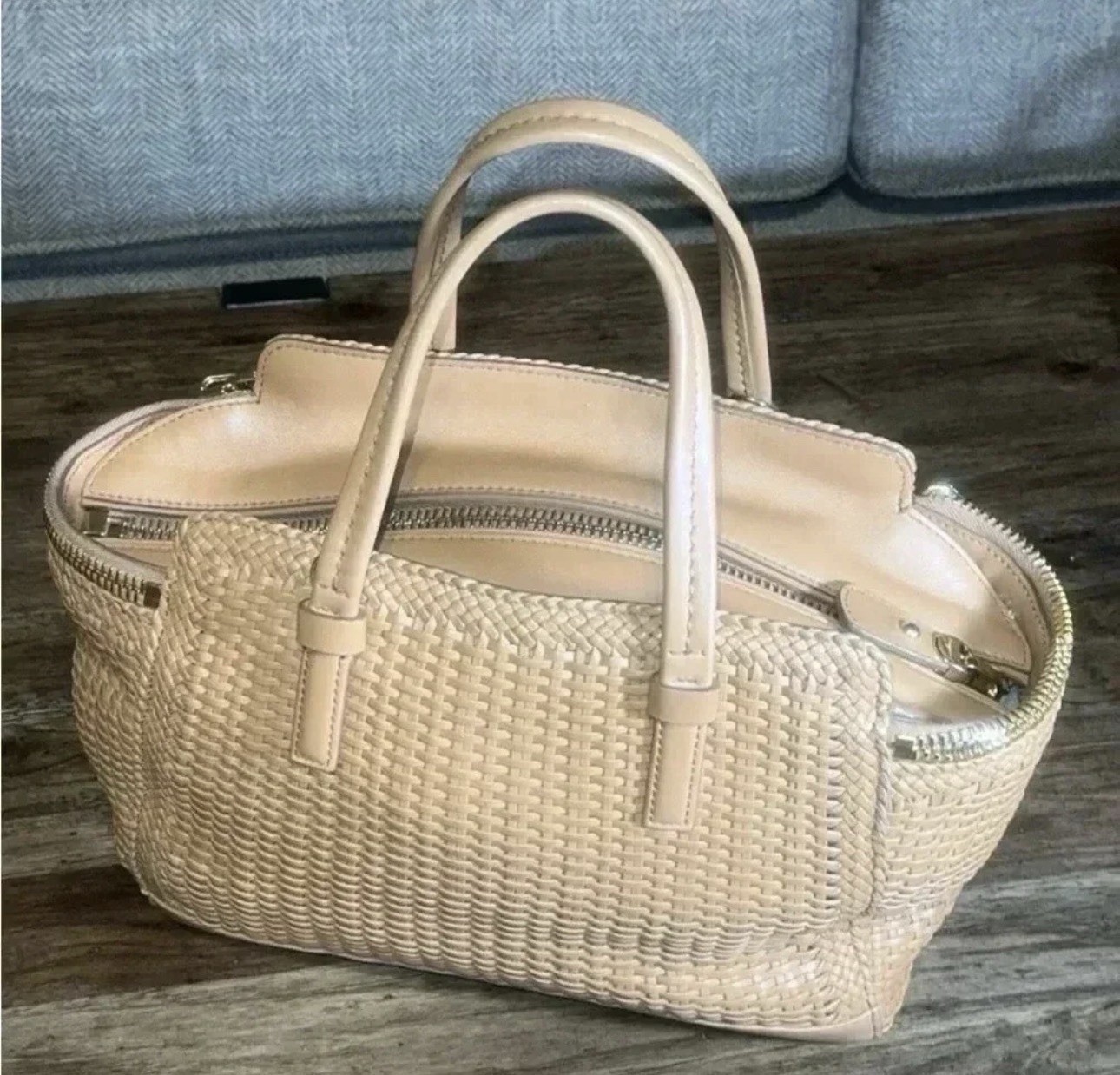 SALVATORE FERRAGAMO Woven, Designer Luxury Handbag, Camel, Leather Purse