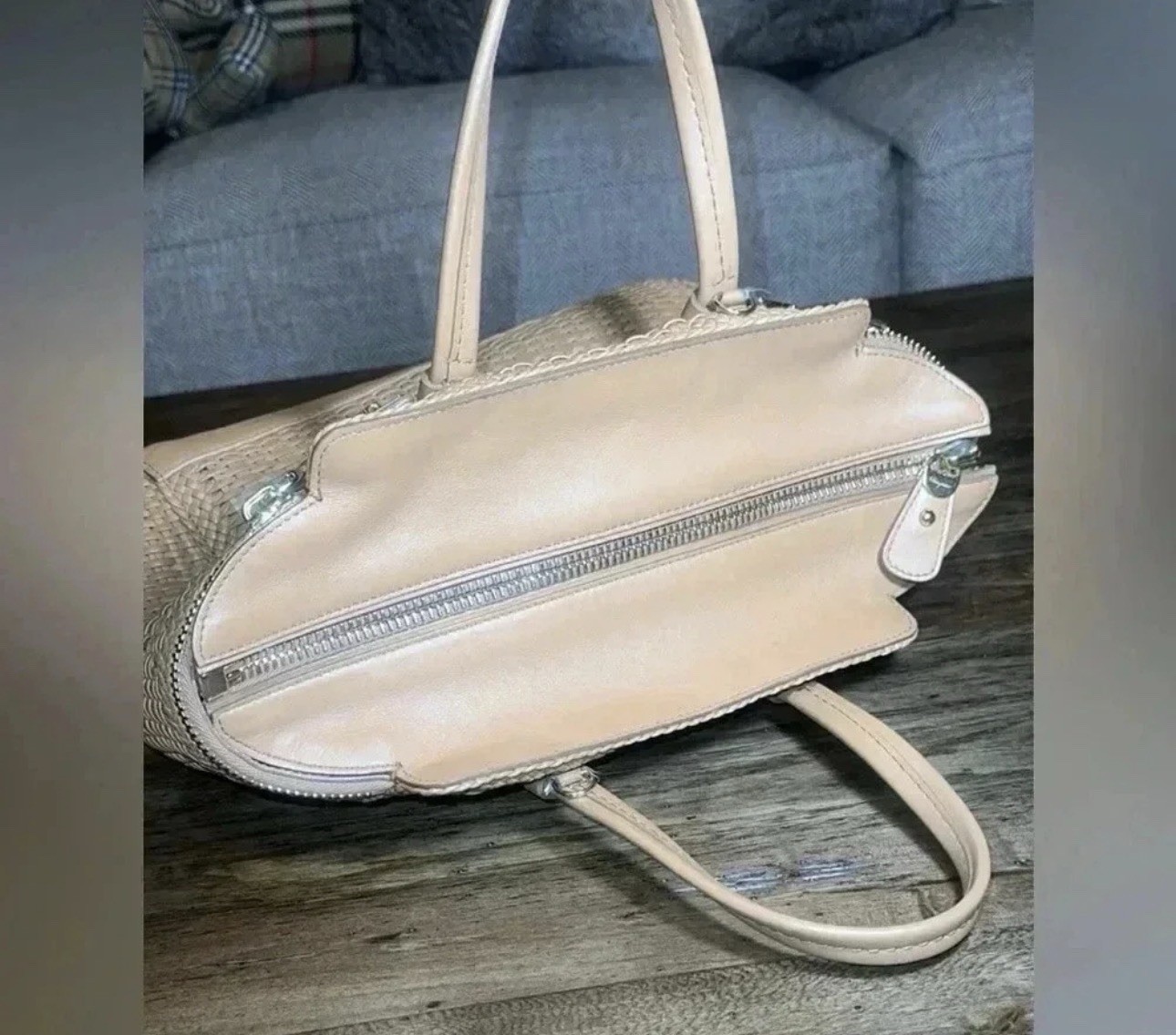 SALVATORE FERRAGAMO Woven, Designer Luxury Handbag, Camel, Leather Purse