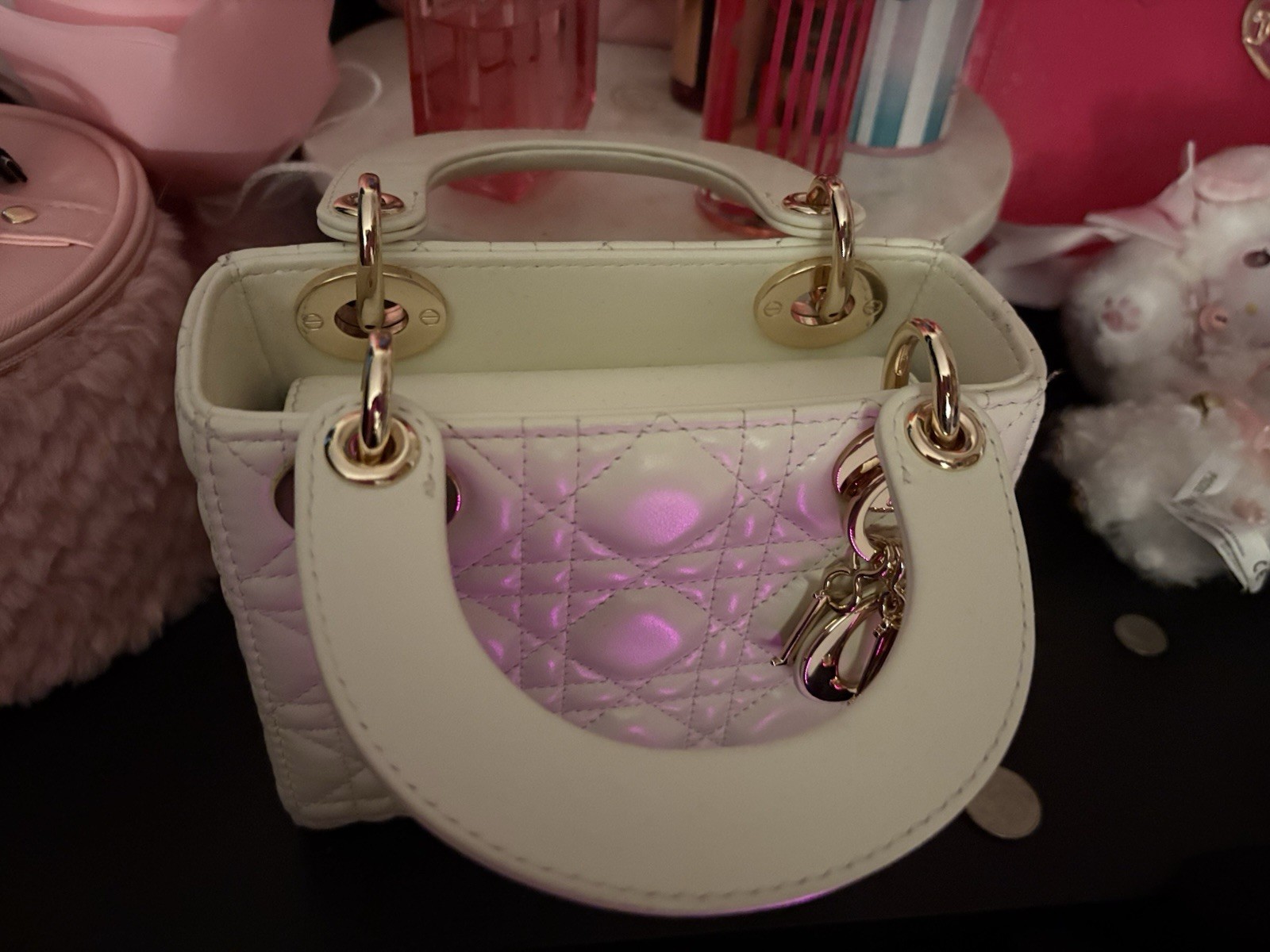 White Lamb Skin Purse with Golf Silverware