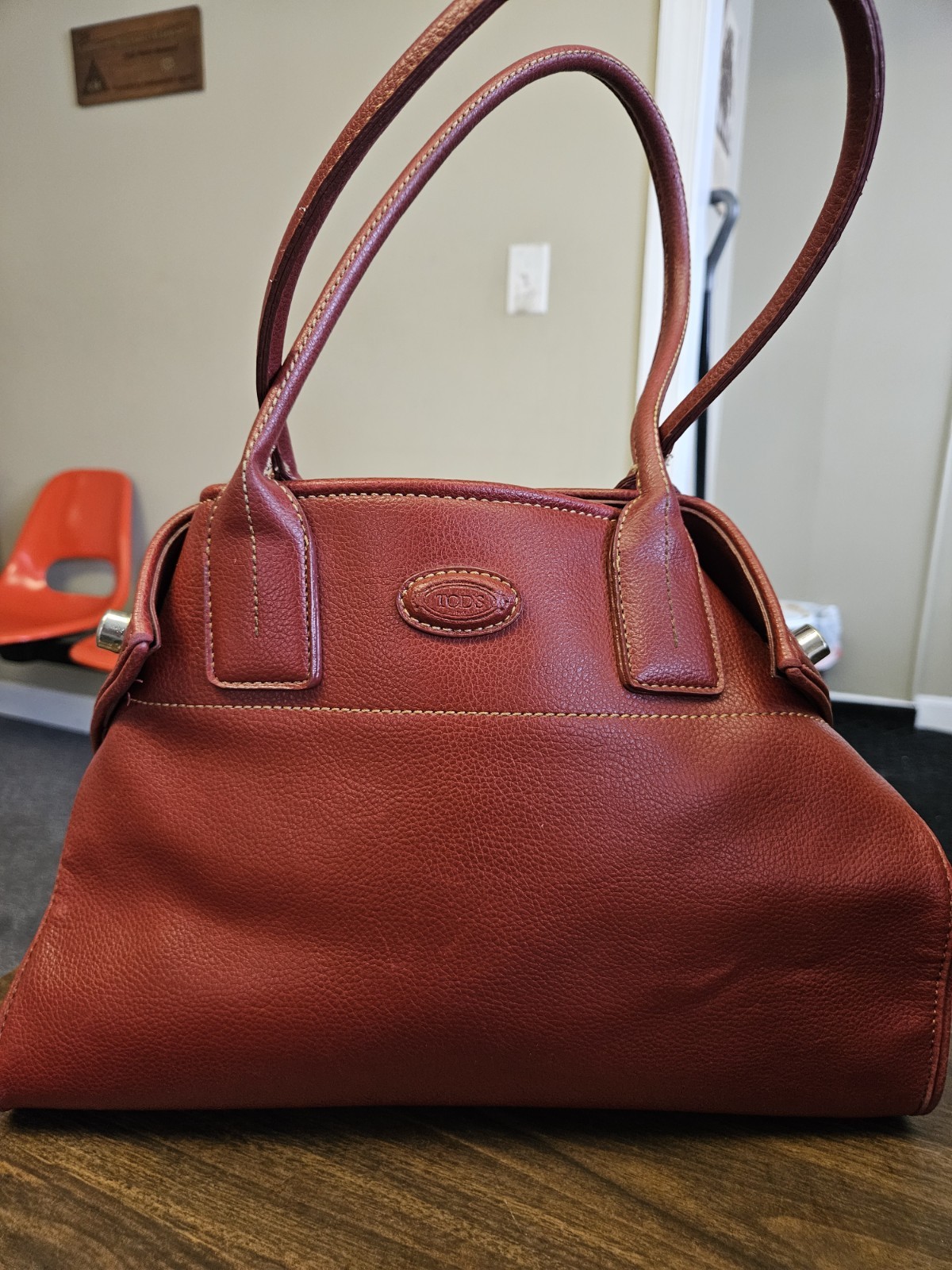 Tod’s Girelli Women’s Red Pebbled Leather Tote Shoulder Hand Bag