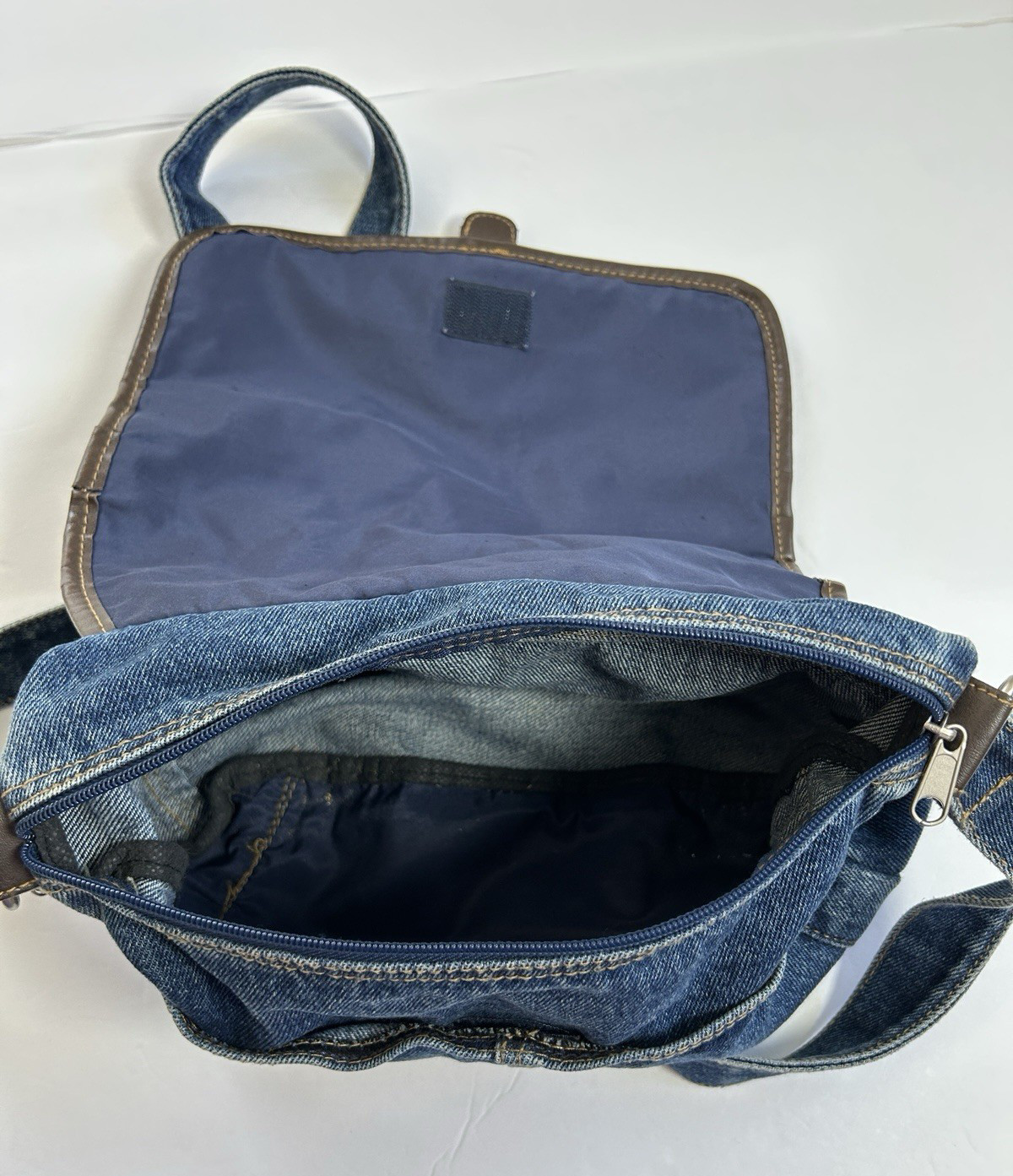 Blue Denim Boho Purse Bag W/ Zipper & Faux Leather Trim Accents