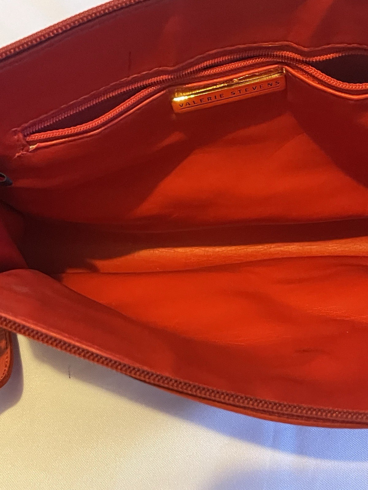 Valerie Stevens Red Leather Crossbody/Shoulder Bag Handbag Purse
