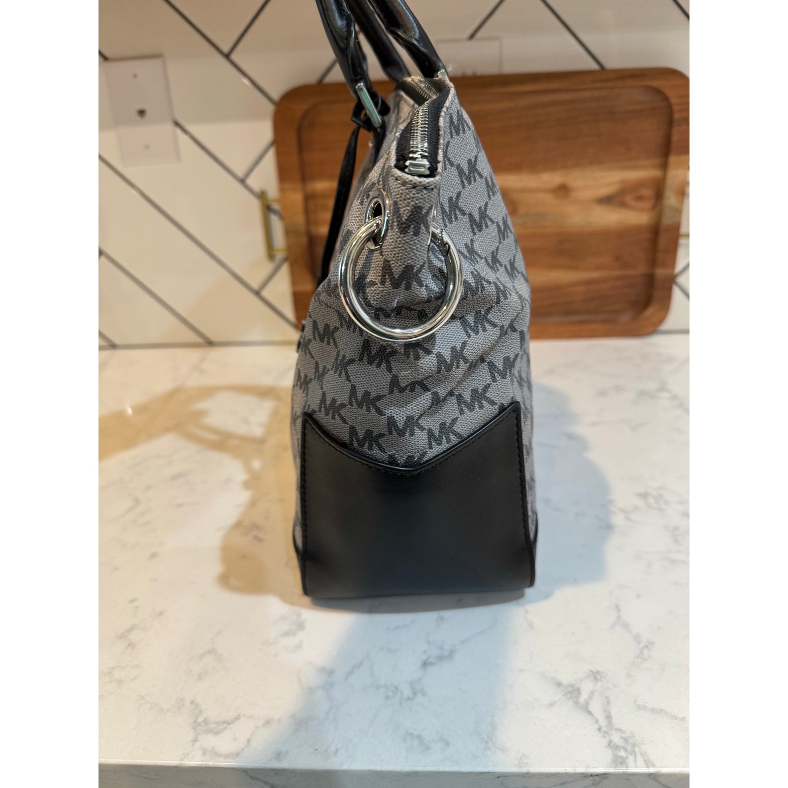 Michael Kors Monogram MK Logo Large Satchel Purse gray black w/bag charm 2018