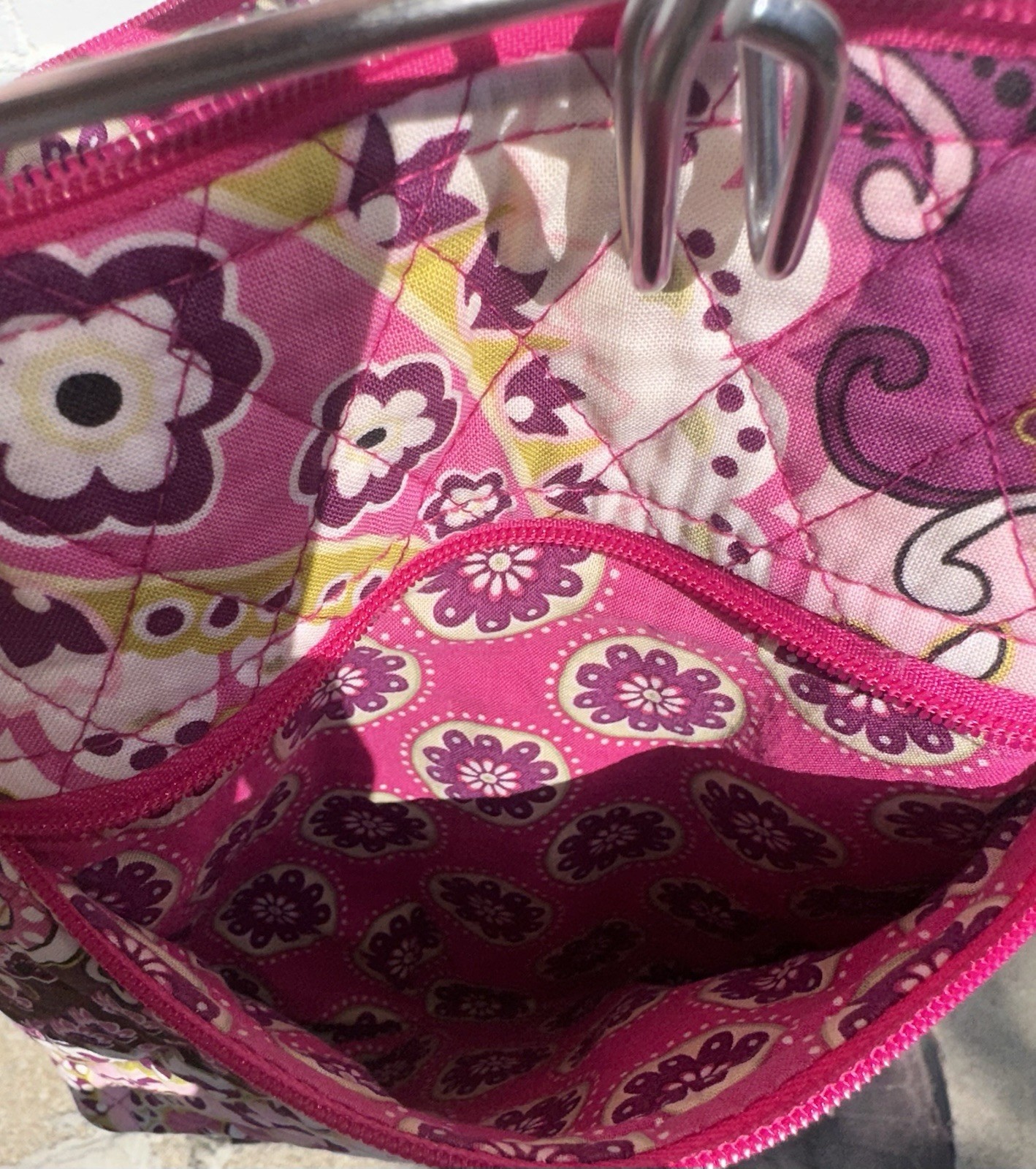 Vera Bradley Pink Paisley Quilted Crossbody Bag Zip Closure + Matching Wallet