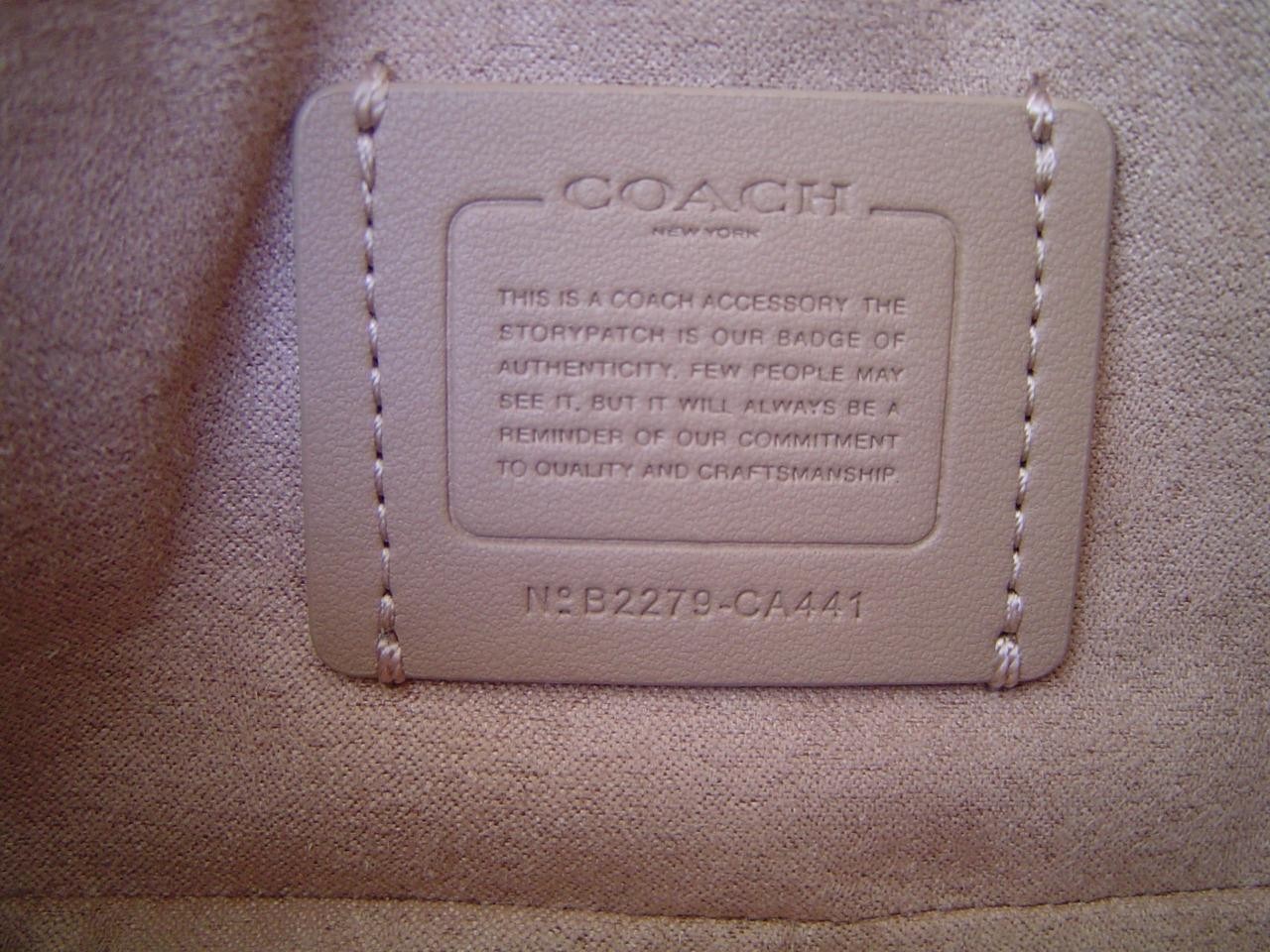 AUTHENTIC COACH KLEO LIGHT KHAKI SIGNATURE AND LEATHER CROSSBODY #CA441 EUC/LN