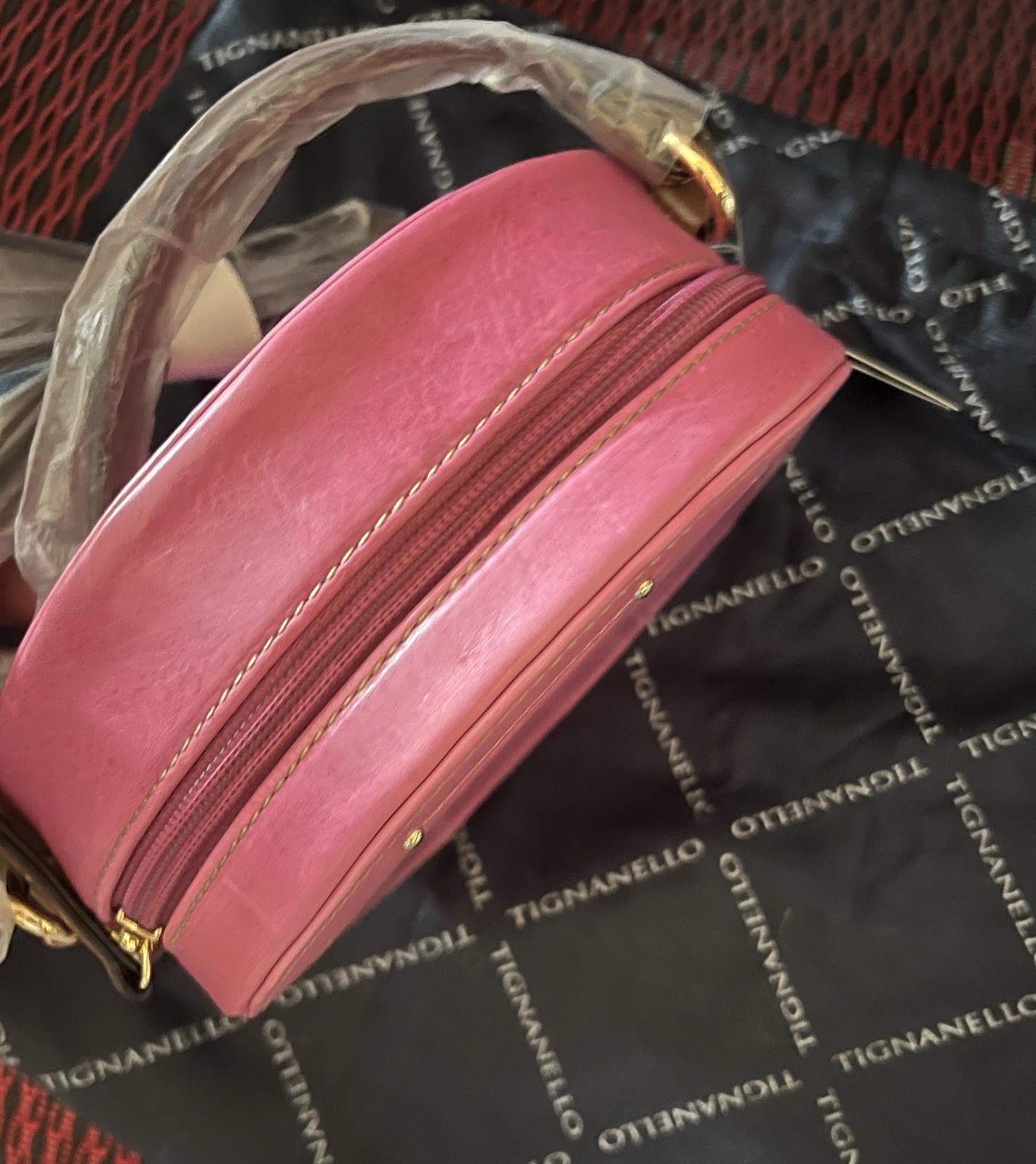 Tignanello Varese Circle Crossbody Handbag Sangria *NWT* 🌸🌺🩷🌷