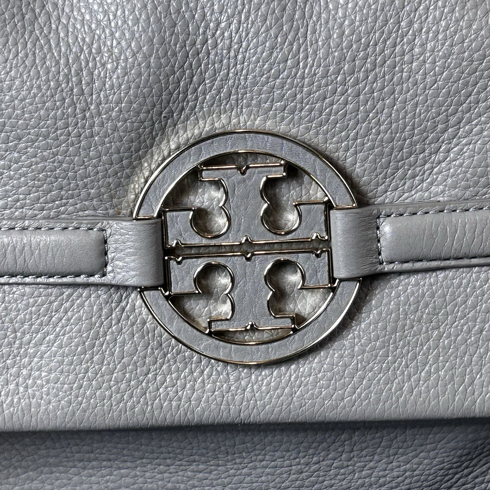 Tory Burch Amanda Fold Over Crossbody Shoulder Bag Purse Gray Leather