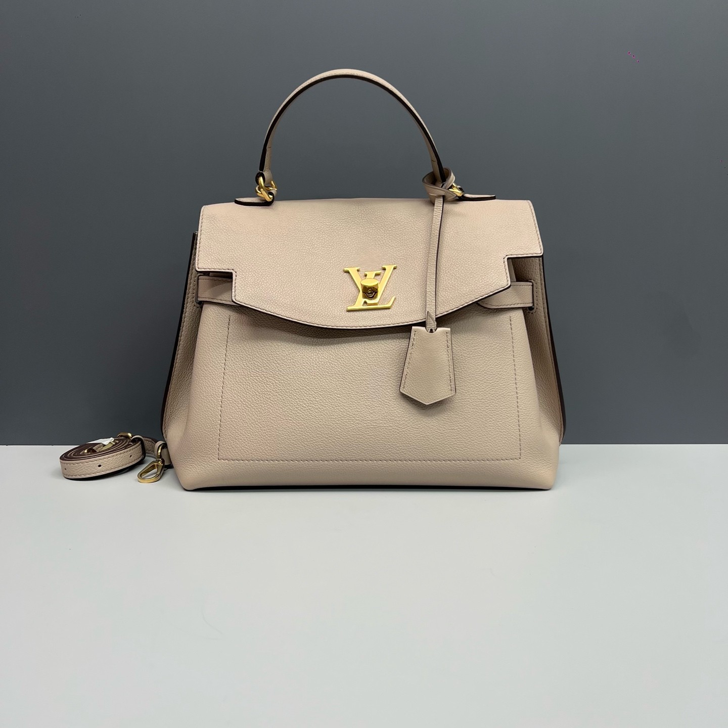 Louis Vuitton Lockme Ever Nude Beige Grained Calfskin Top Handle & Shoulder Bag