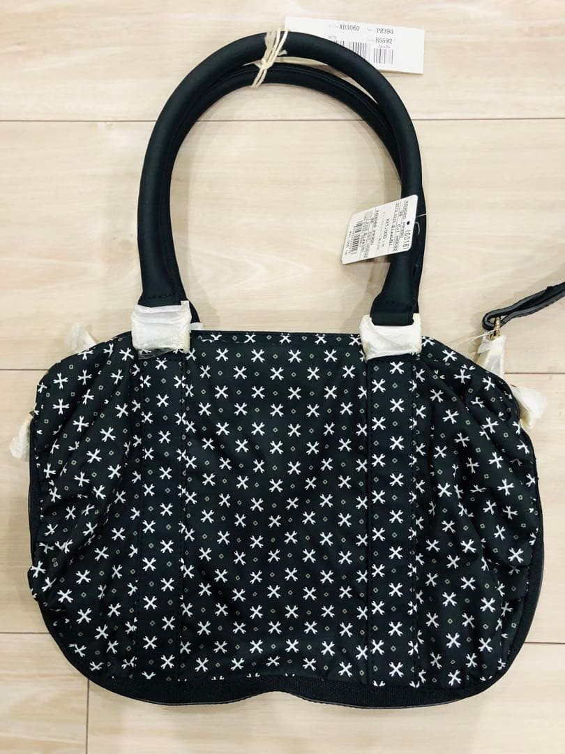 DIESEL Black Nylon Shoulder Bag Unused with Adjustable Strap, 30cm x 22cm