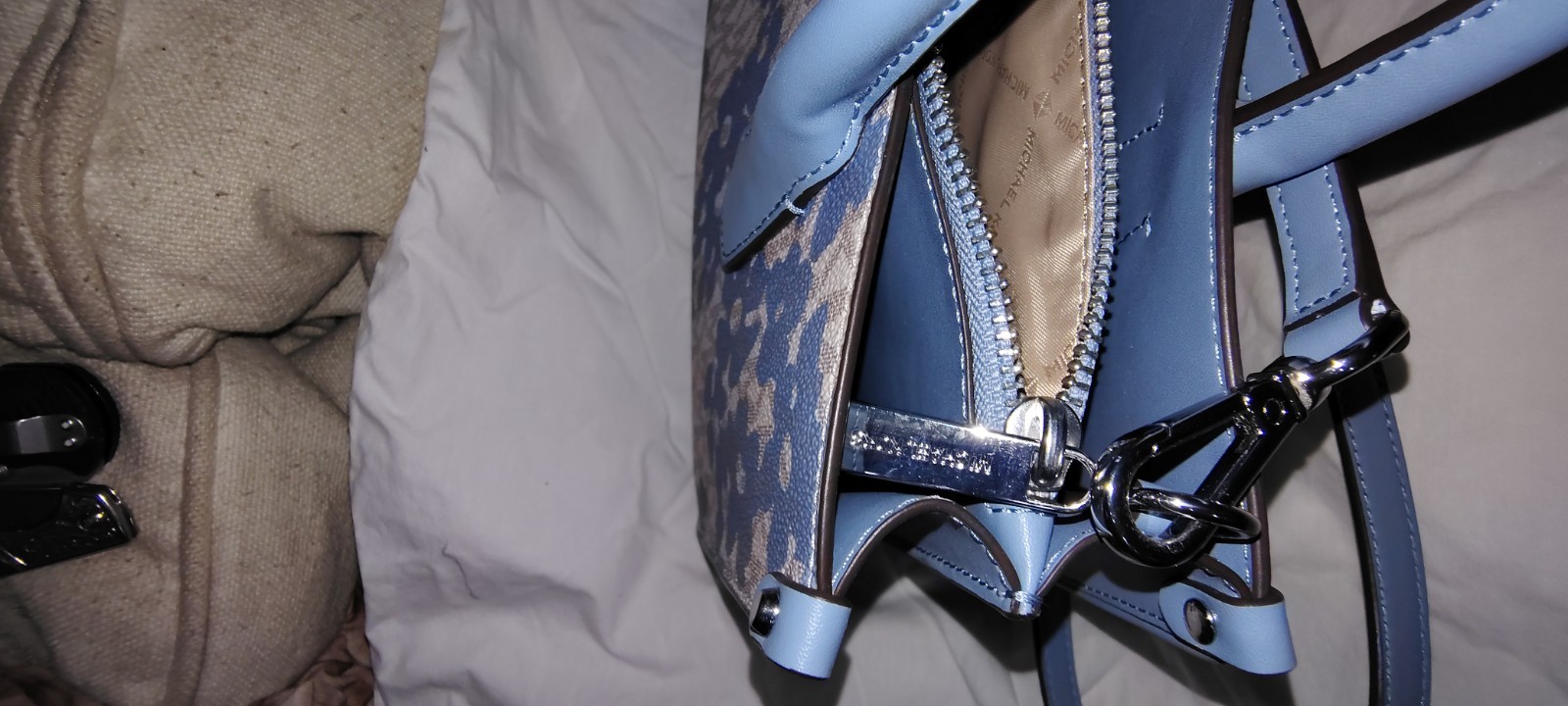 Michael Kors Monogram Satchel Top Handle Bag Blue/Beige Zip w Adjustable Strap