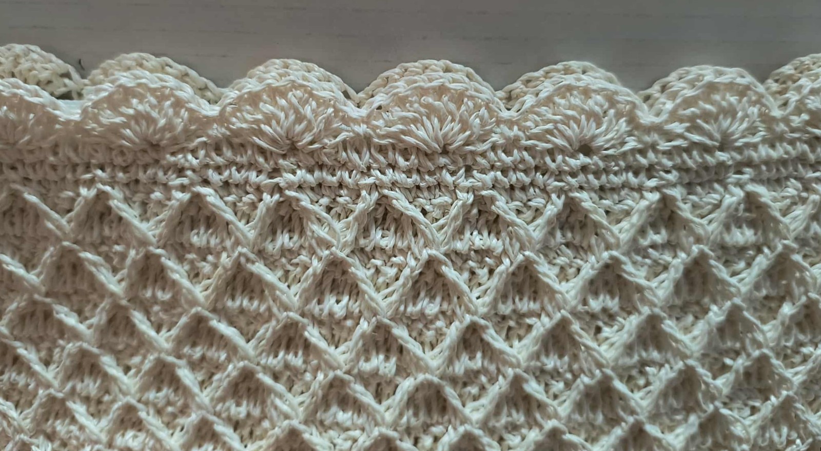 Vintage Crocheted boho macrame cream wristlet purse – 7X11 inch JAPAN